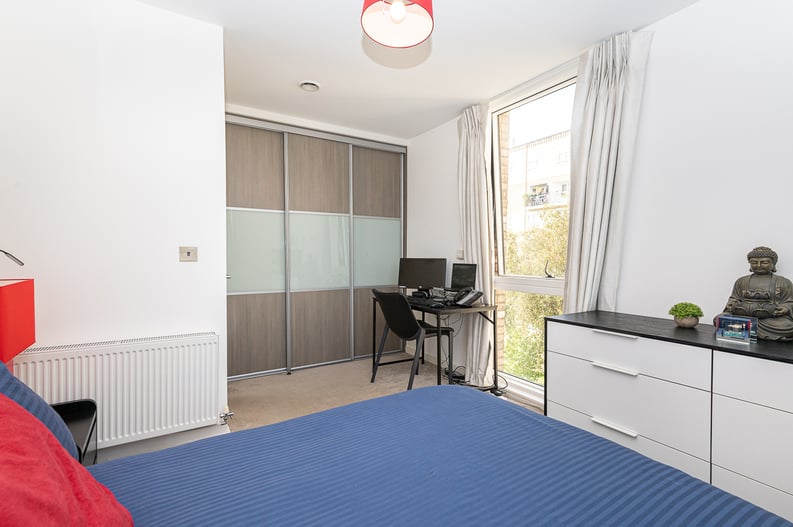 1 bedroom(s) apartment to sale in Bristol Walk, Kilburn, London-image 6