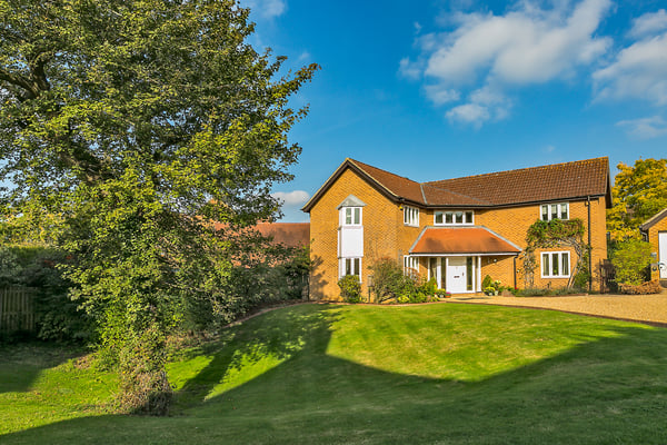 Sandbrier Close, Milton Keynes, Buckinghamshire Image