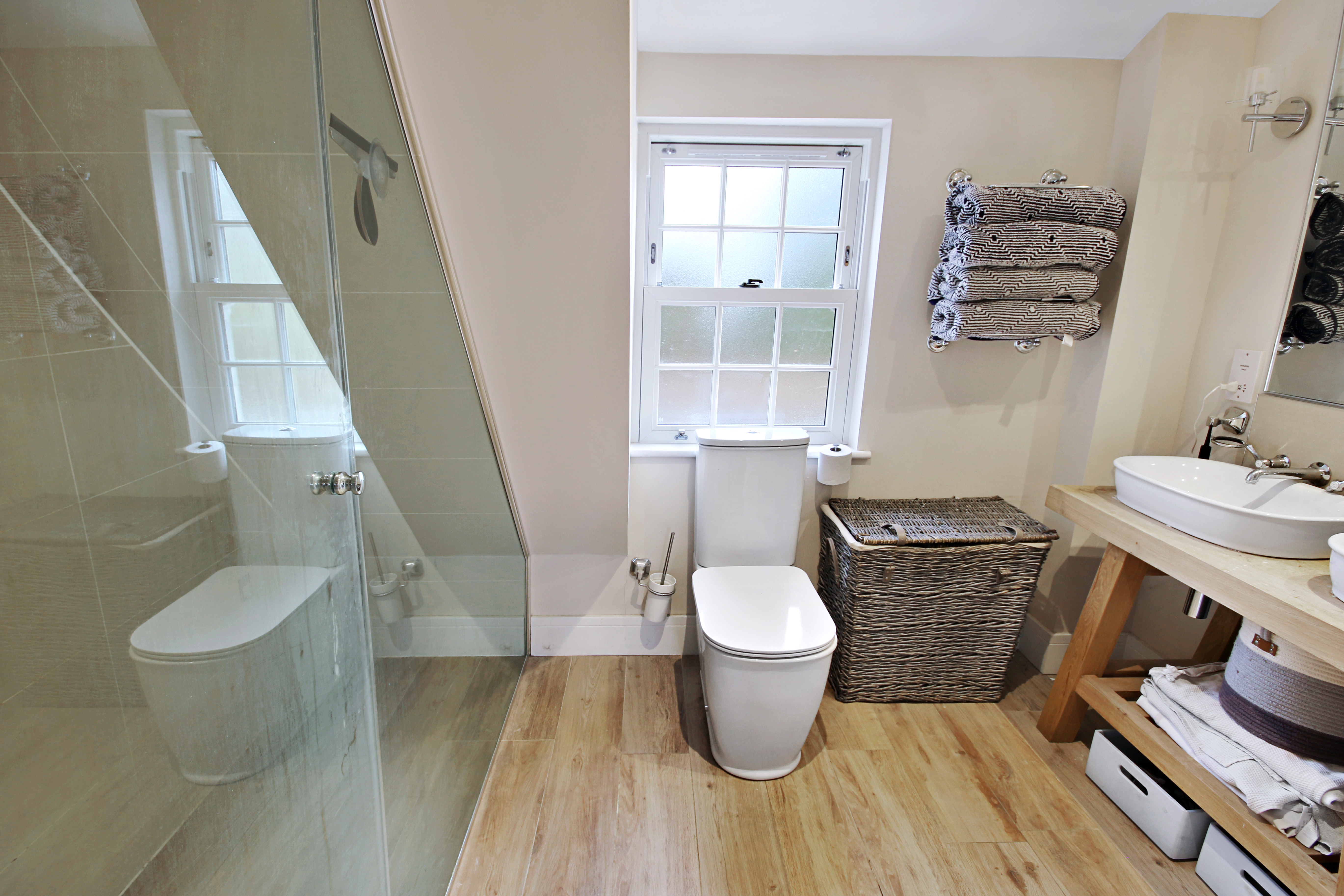 Turners Hill Road, Crawley, West Sussex