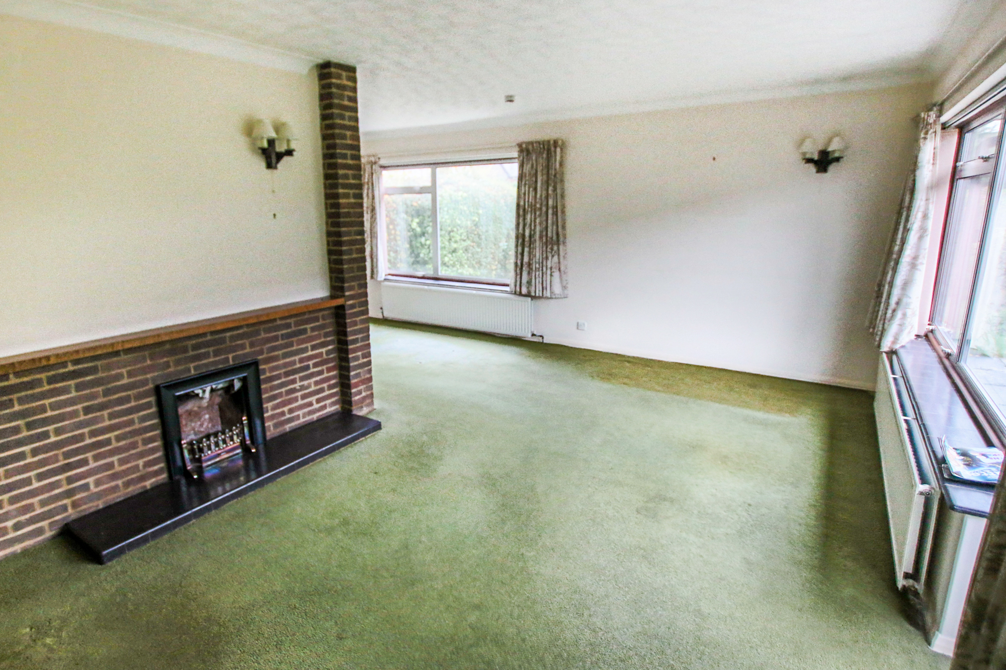 Squires Close, Crawley, West Sussex