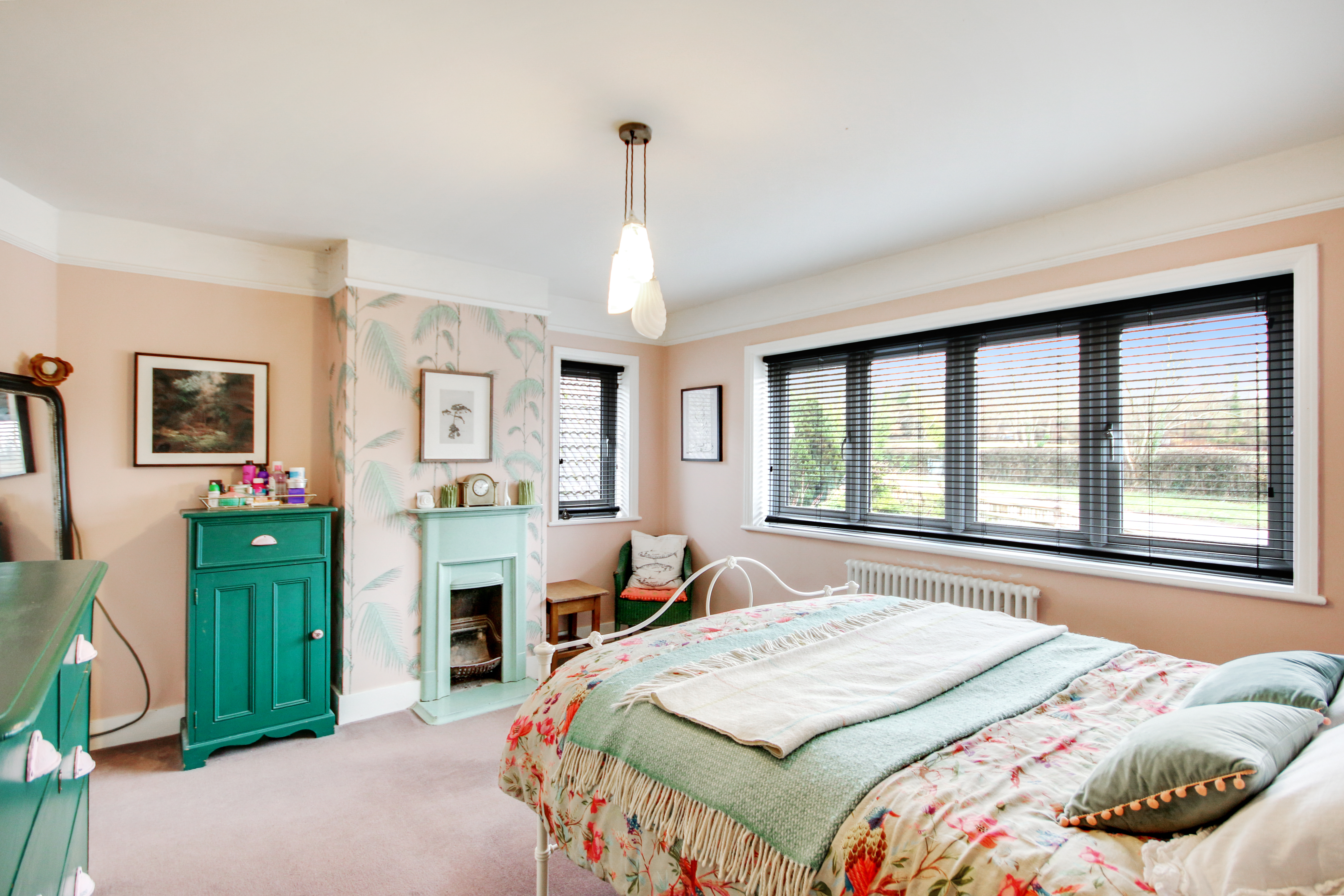 London Road, Forest Row, East Sussex