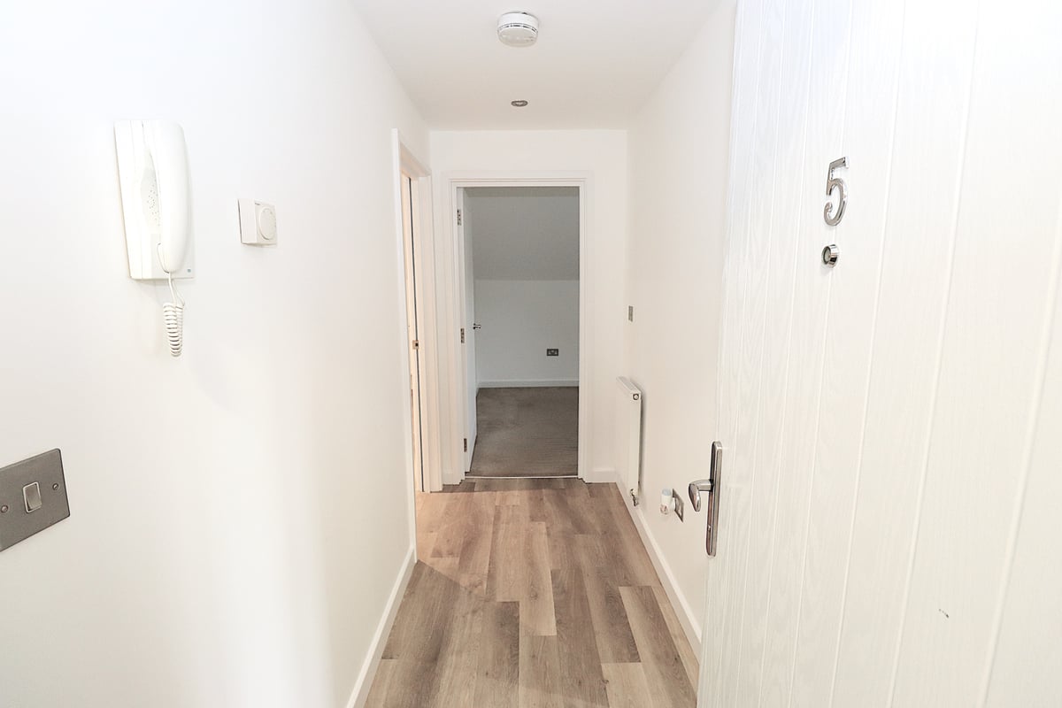 Flat 5, Ward Court, 2 Rectory Road, Farnborough, GU14 7DG