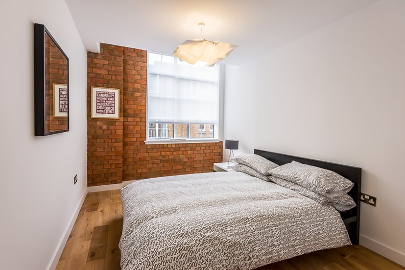 2 bedroom(s) apartment to sale in Princelet Street, Spitalfields, London-image 8