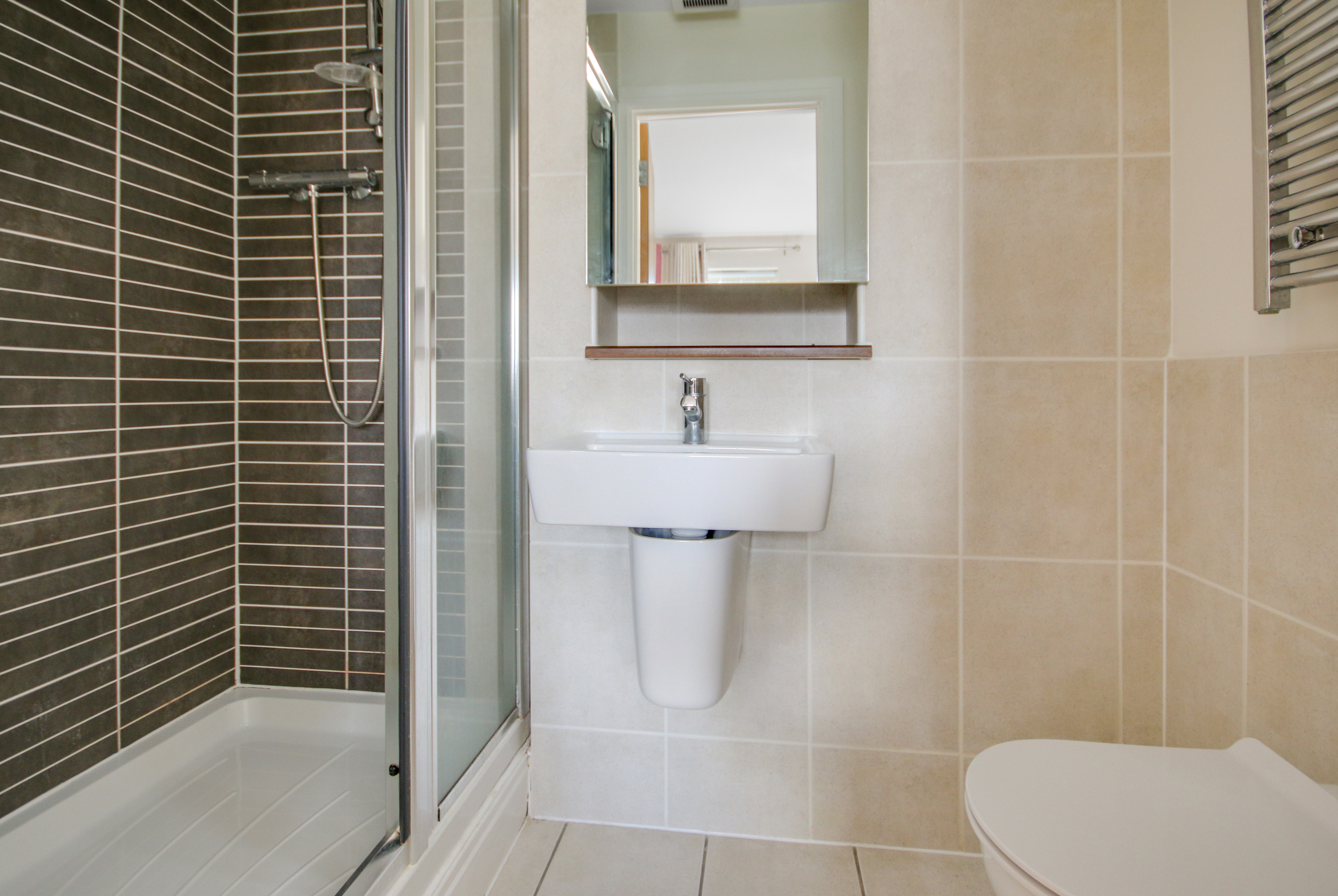 230-232 London Road, East Grinstead