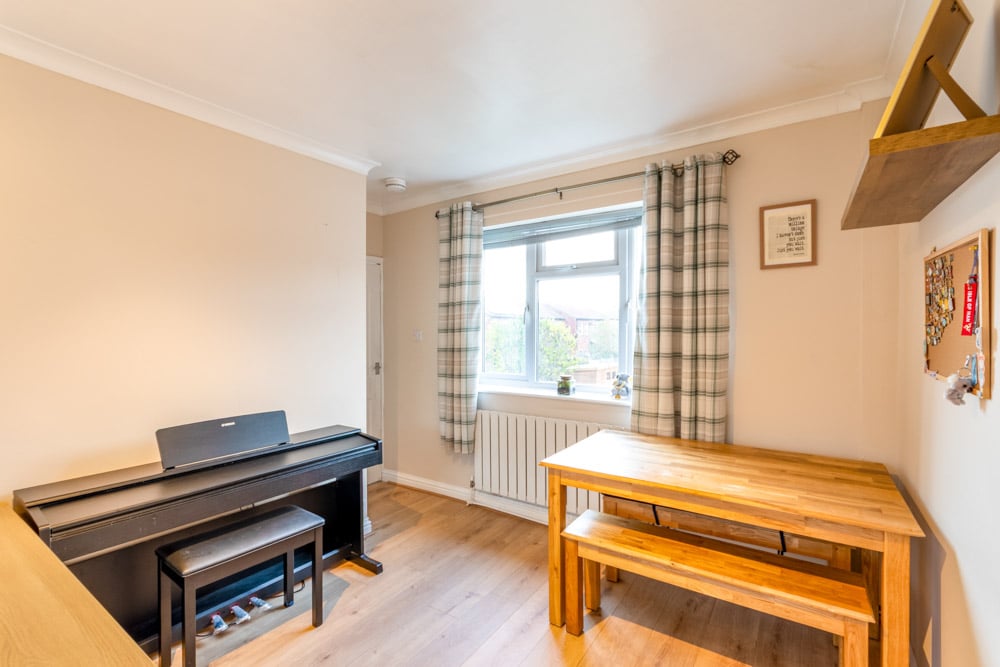 The Oval, Retford, DN22 7SF