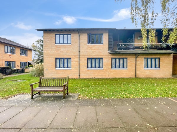 Salisbury Place , Trumpington, Cambridge Image