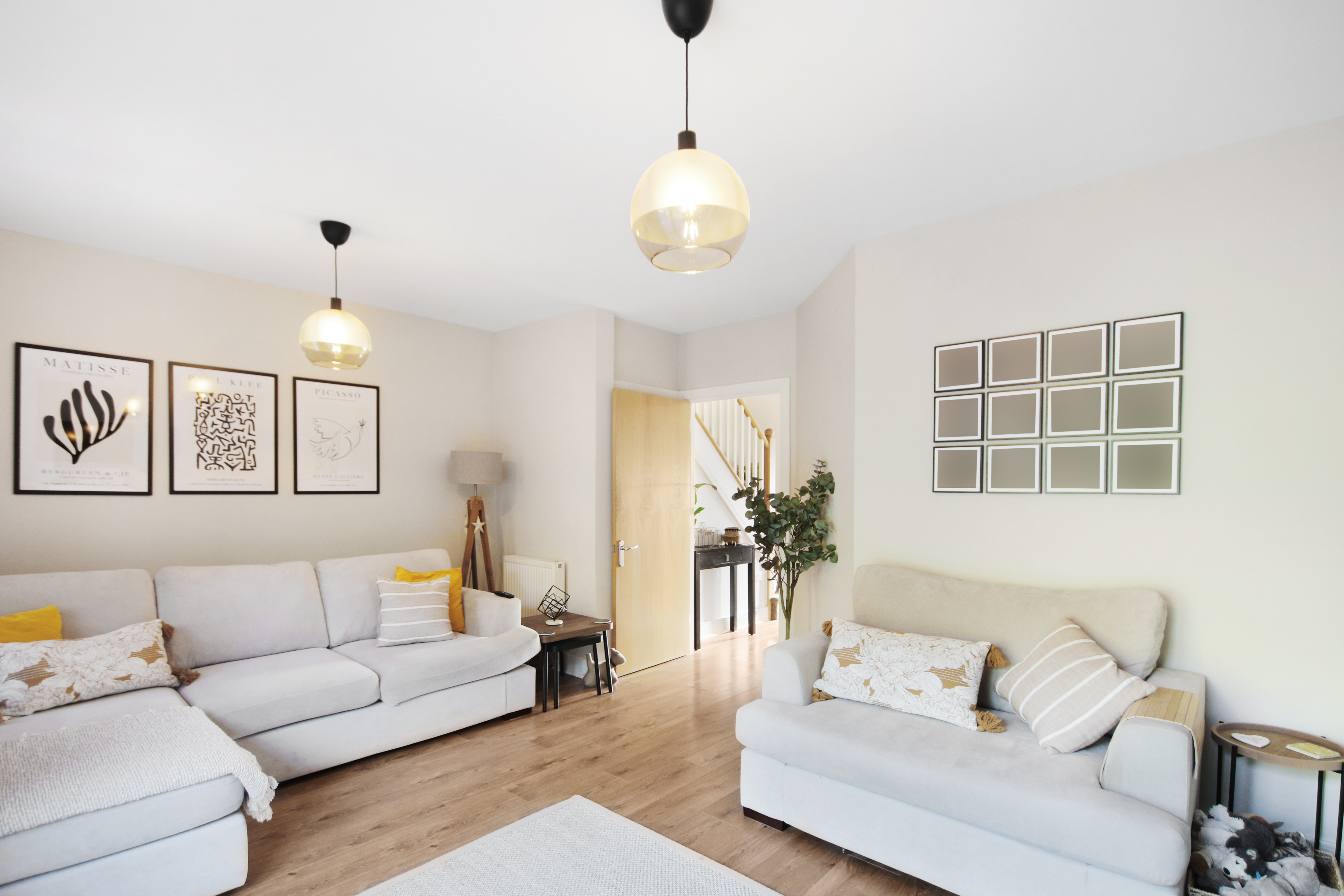 Rowplatt Close, Surrey