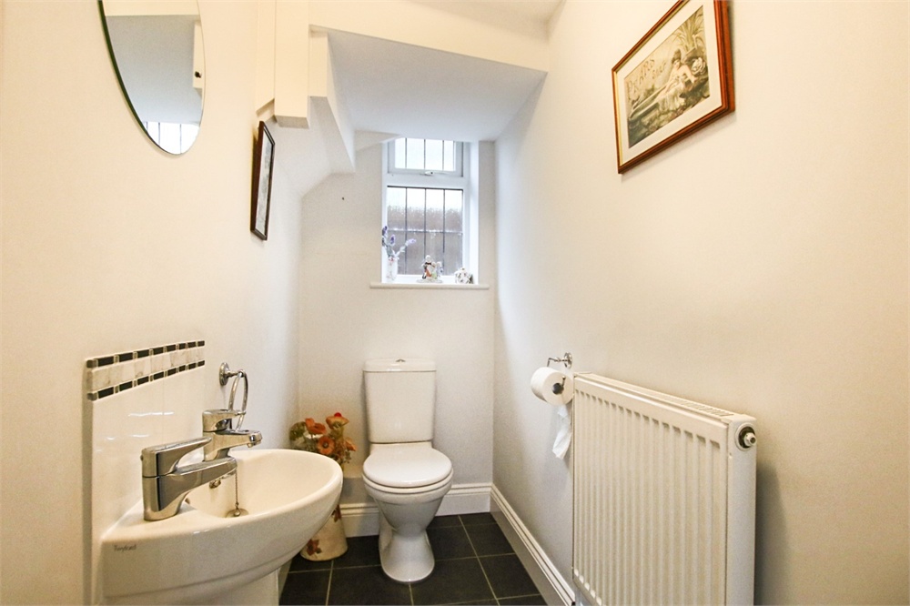 Edenbridge Road, Hartfield, East Sussex