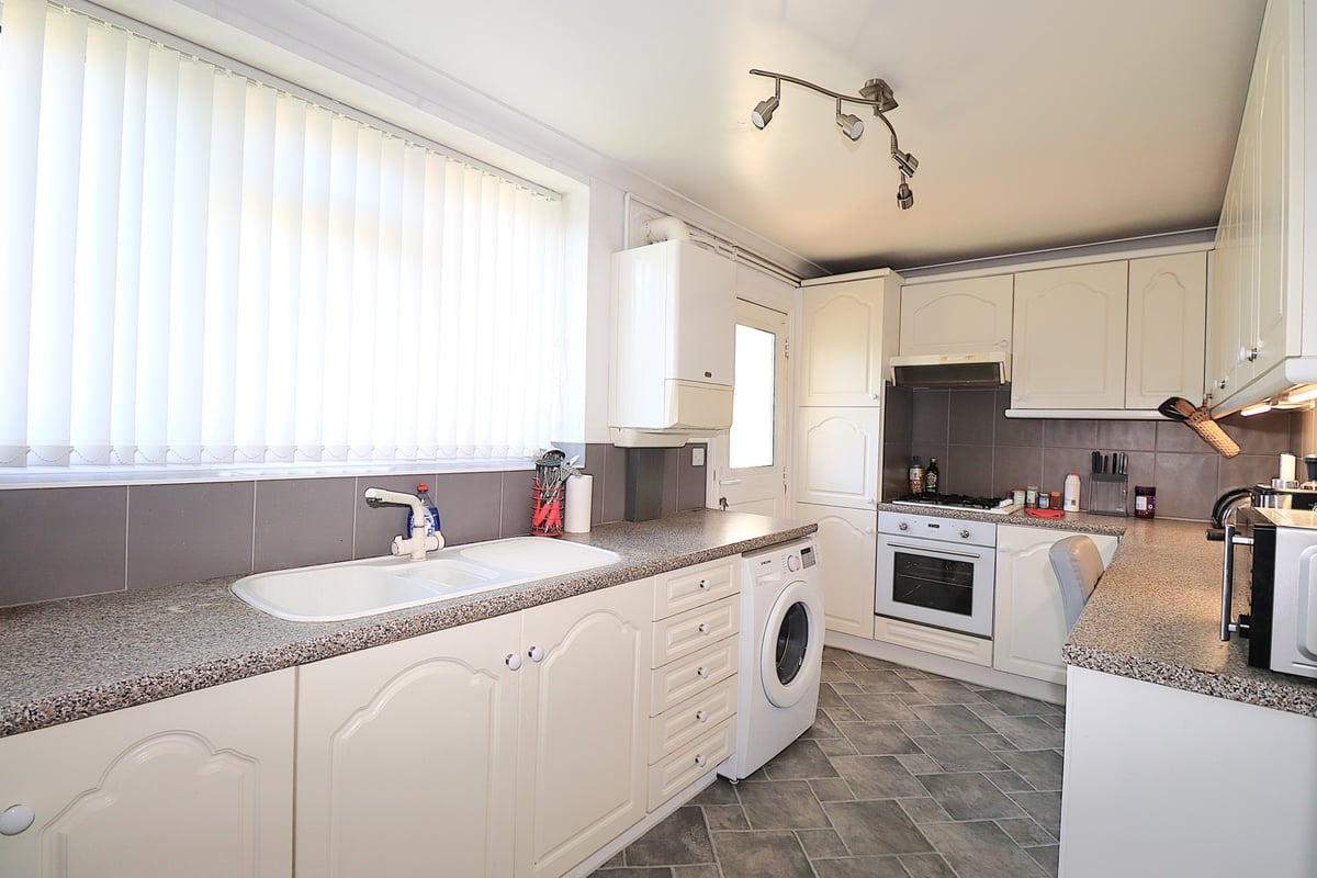 Sand Hill, Farnborough, GU14 8ER