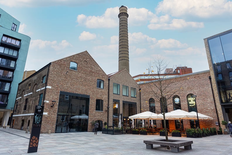 1 bedroom(s) apartment to sale in Drapers Yard, Wandsworth, London-image 17