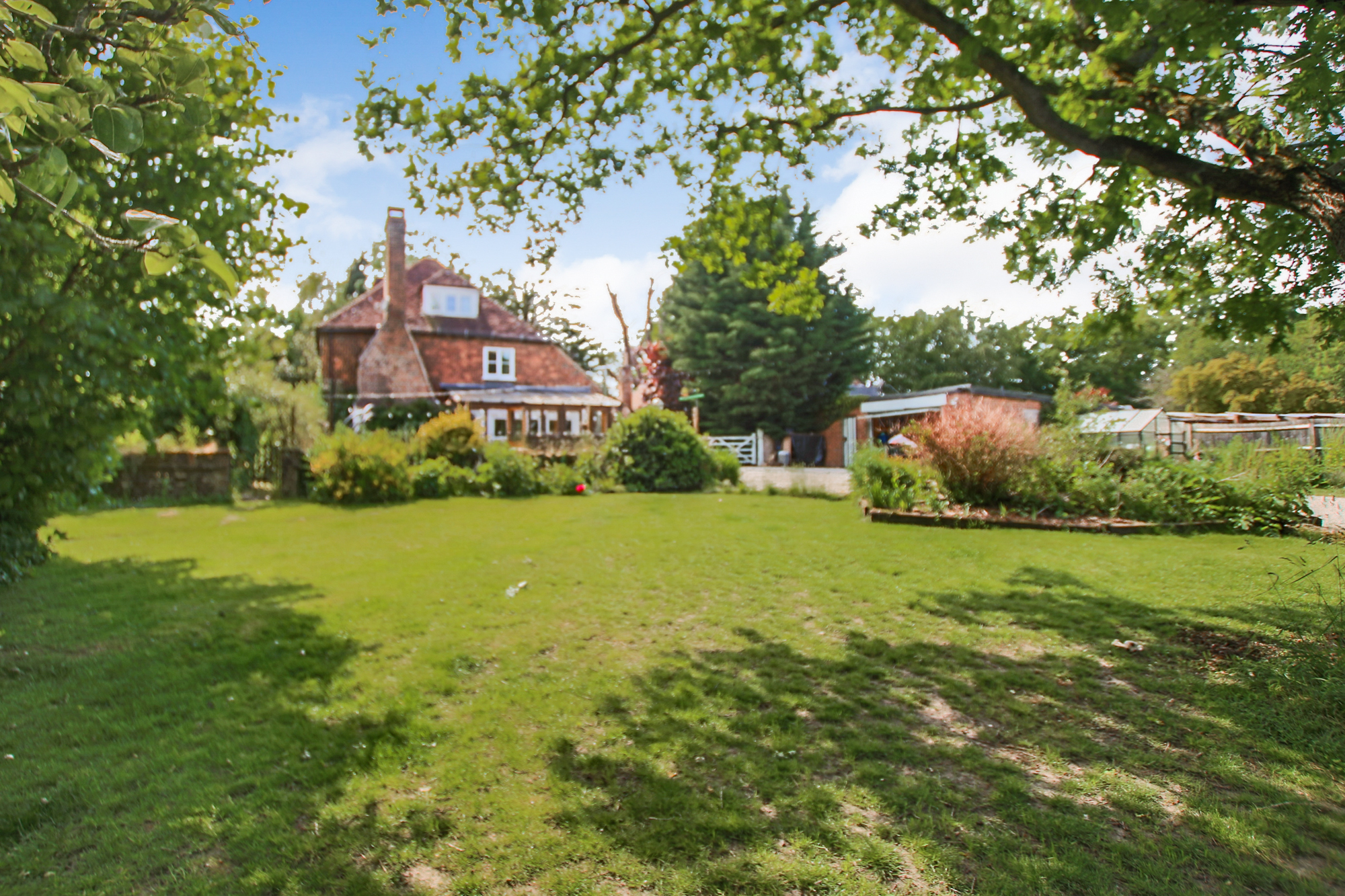 Eastbourne Road, Lingfield, Surrey