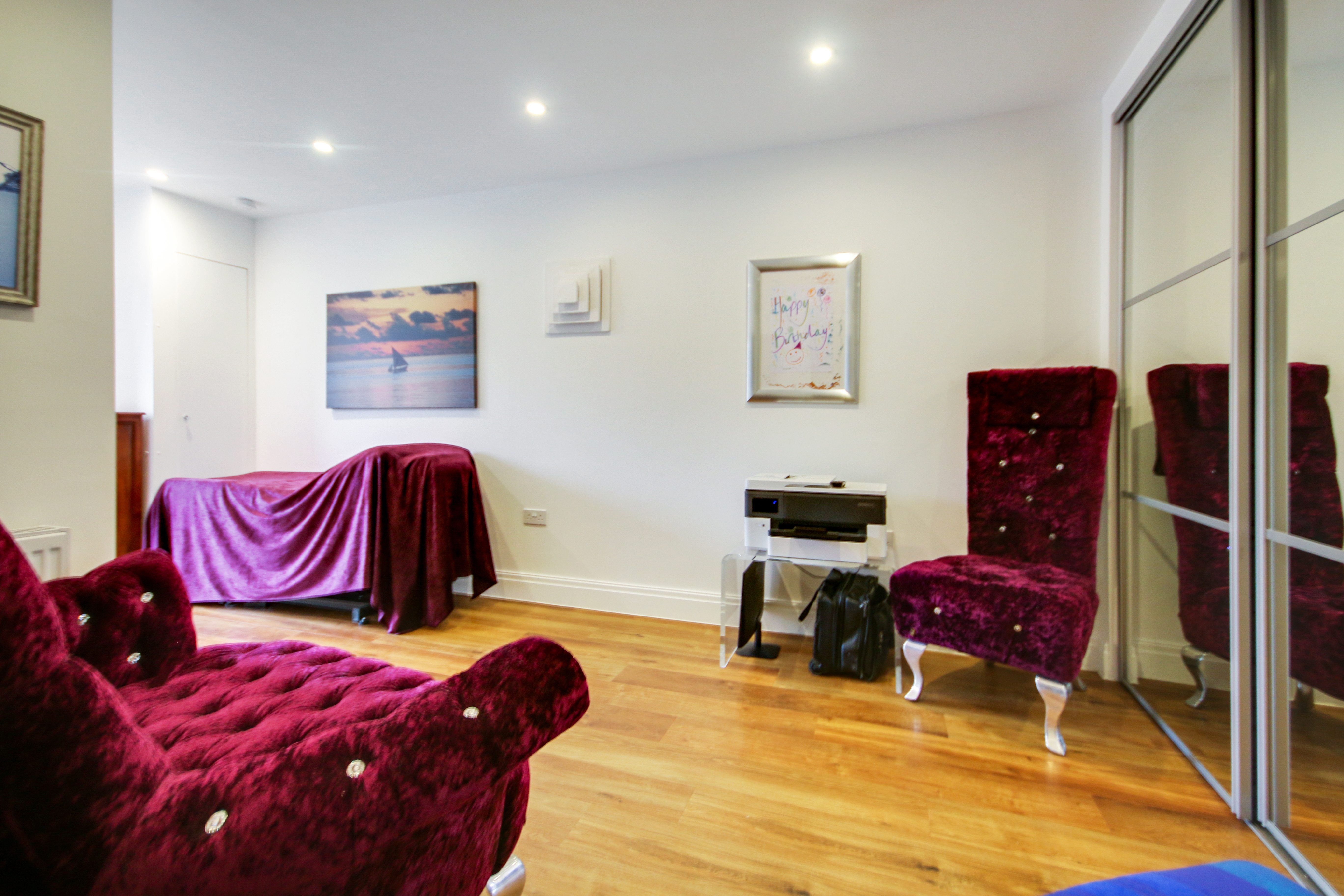 Wychwood Place, Crawley, West Sussex