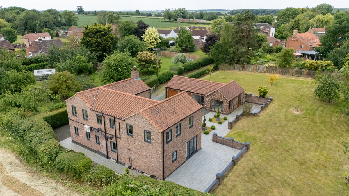 High Street, Gainsborough, DN21 5LZ