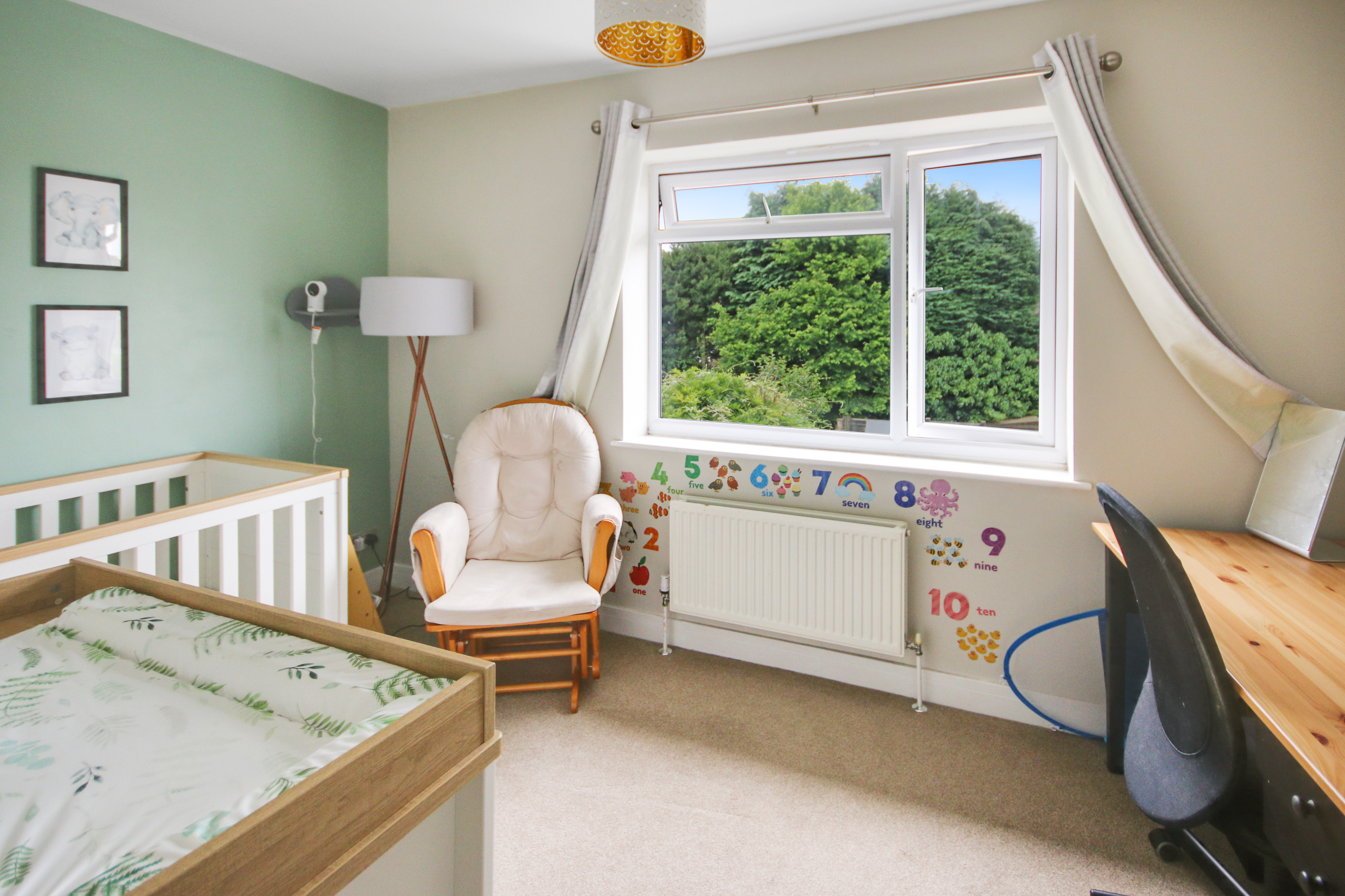 Elizabeth Crescent, East Grinstead, West Sussex