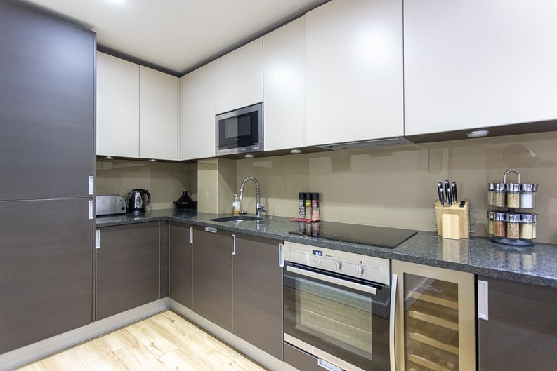 2 bedroom(s) apartment to sale in Aerodrome Road, Colindale, London-image 2