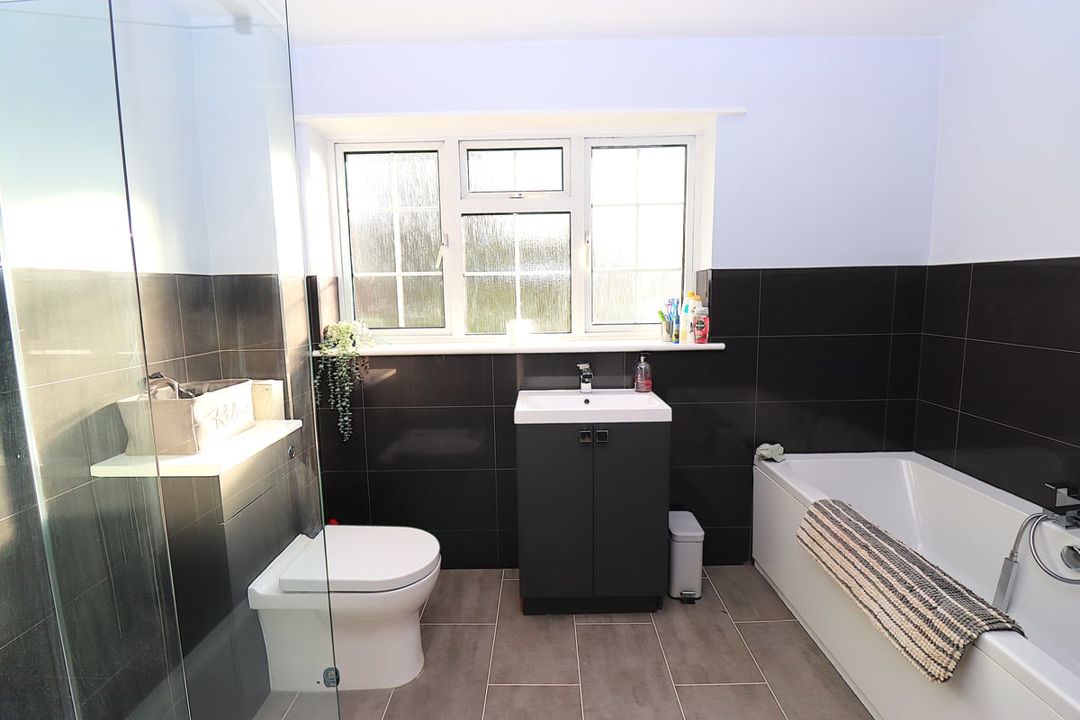 Rectory Road, Farnborough, GU14 7BZ