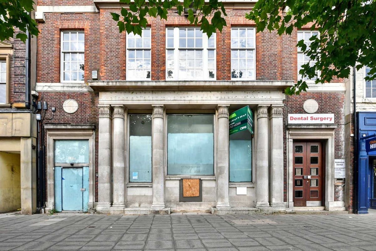 Market Place, Retford, DN22 6HB