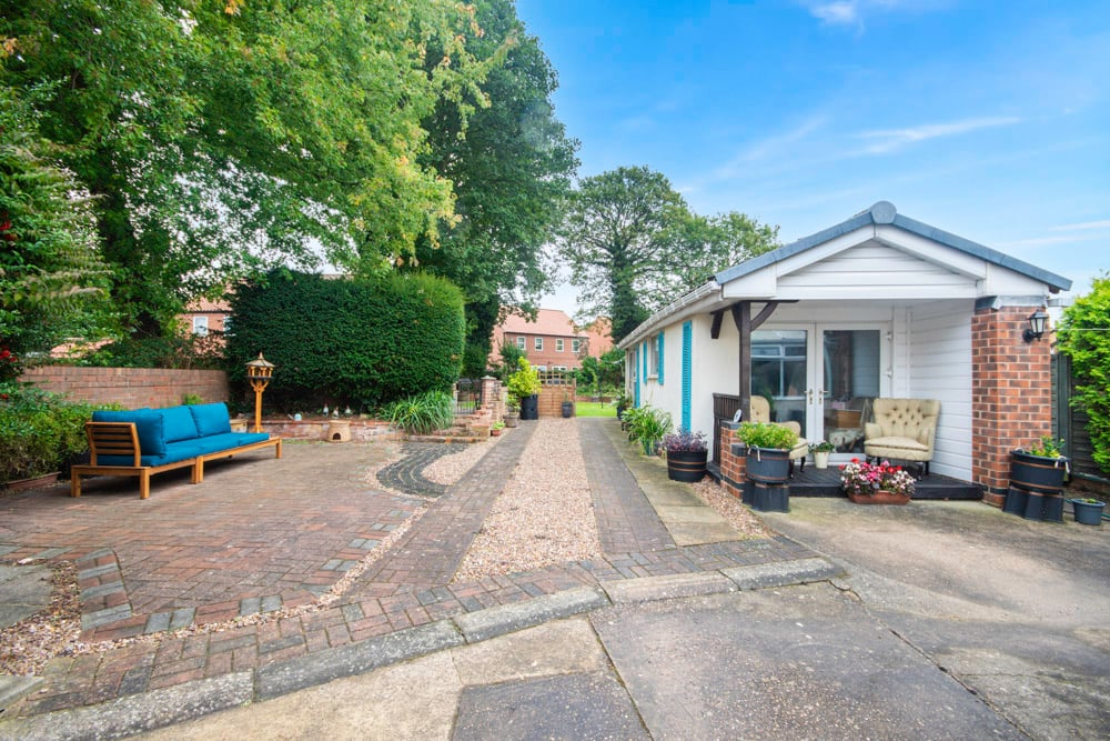 Queen Street, Retford, DN22 7BH