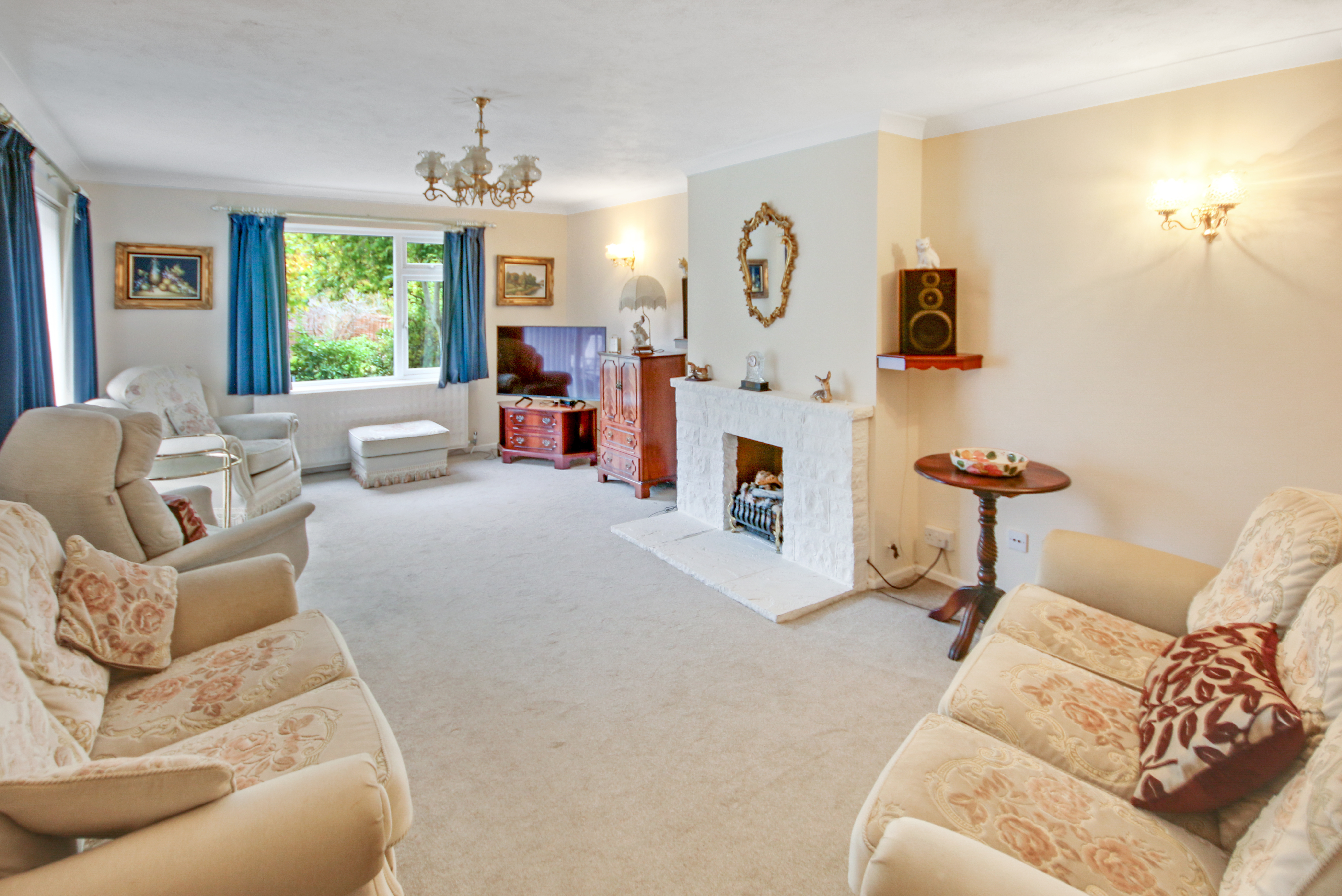 The Crescent, East Grinstead, Surrey