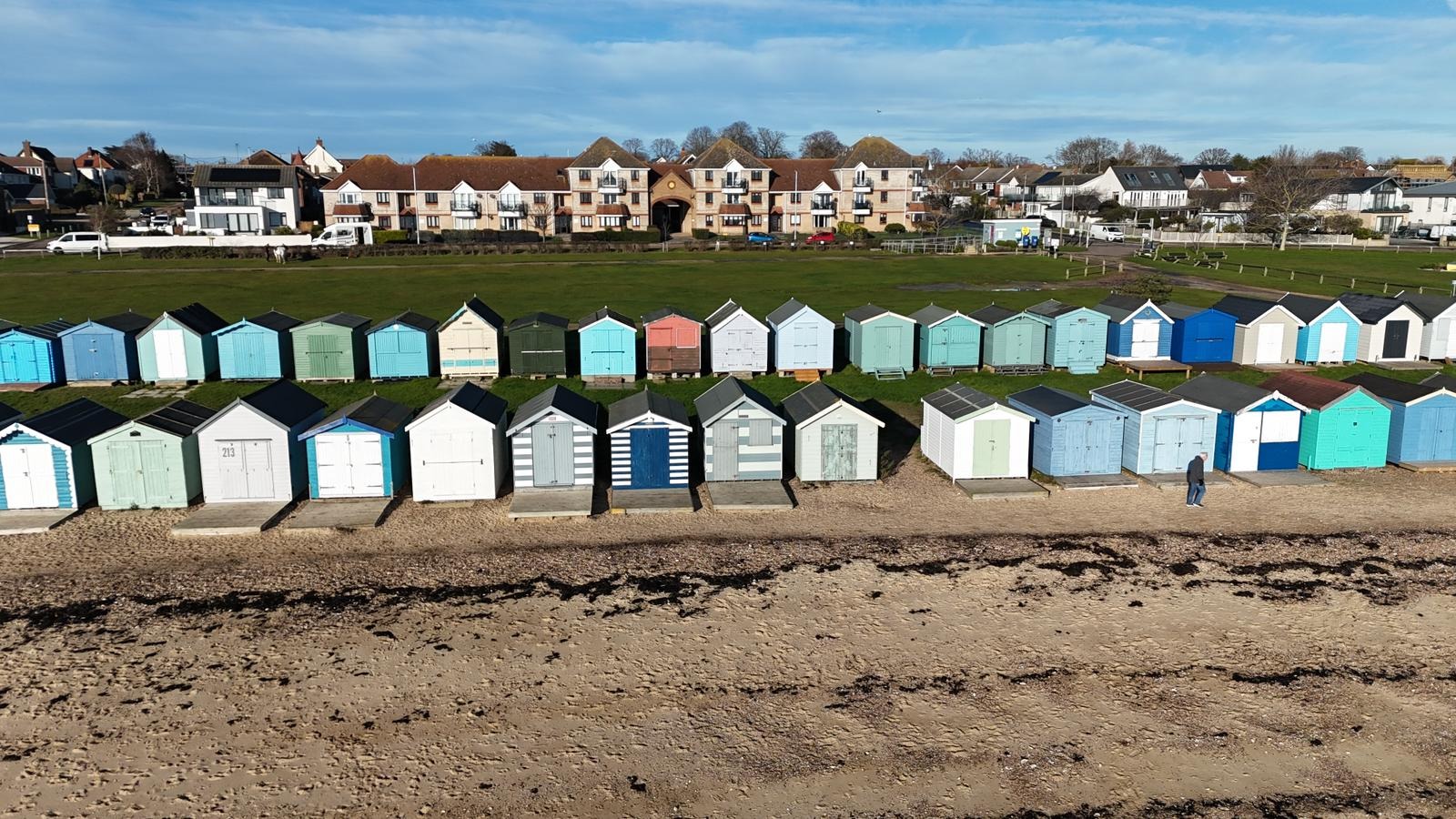 Beach Hut 217 West Mersea