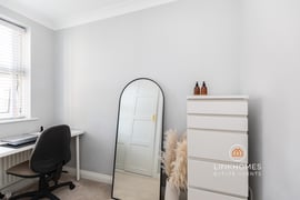 Oakwood House | Thumbnail