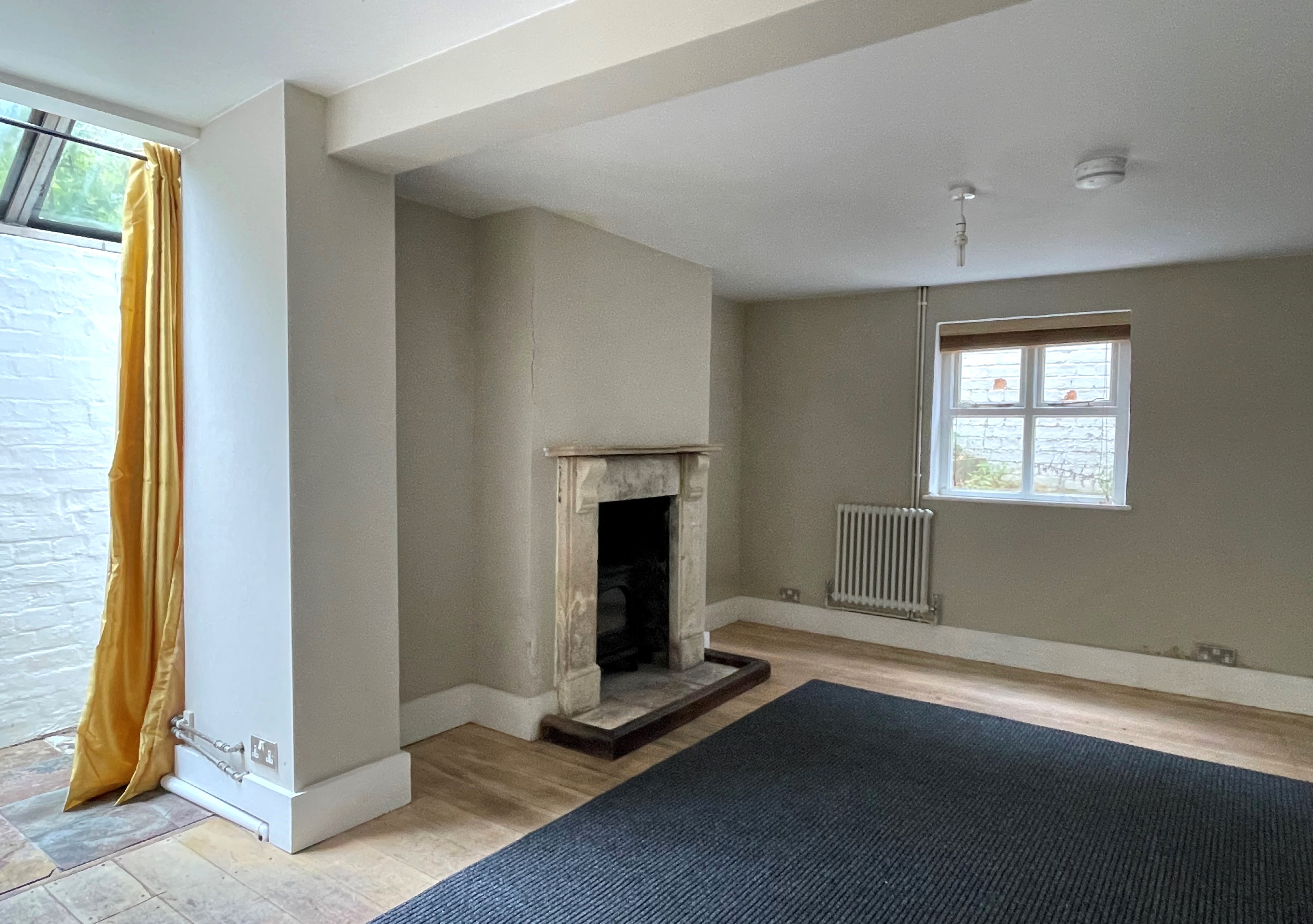 Glyn Terrace, STROUD Peter Joy Estate Agents