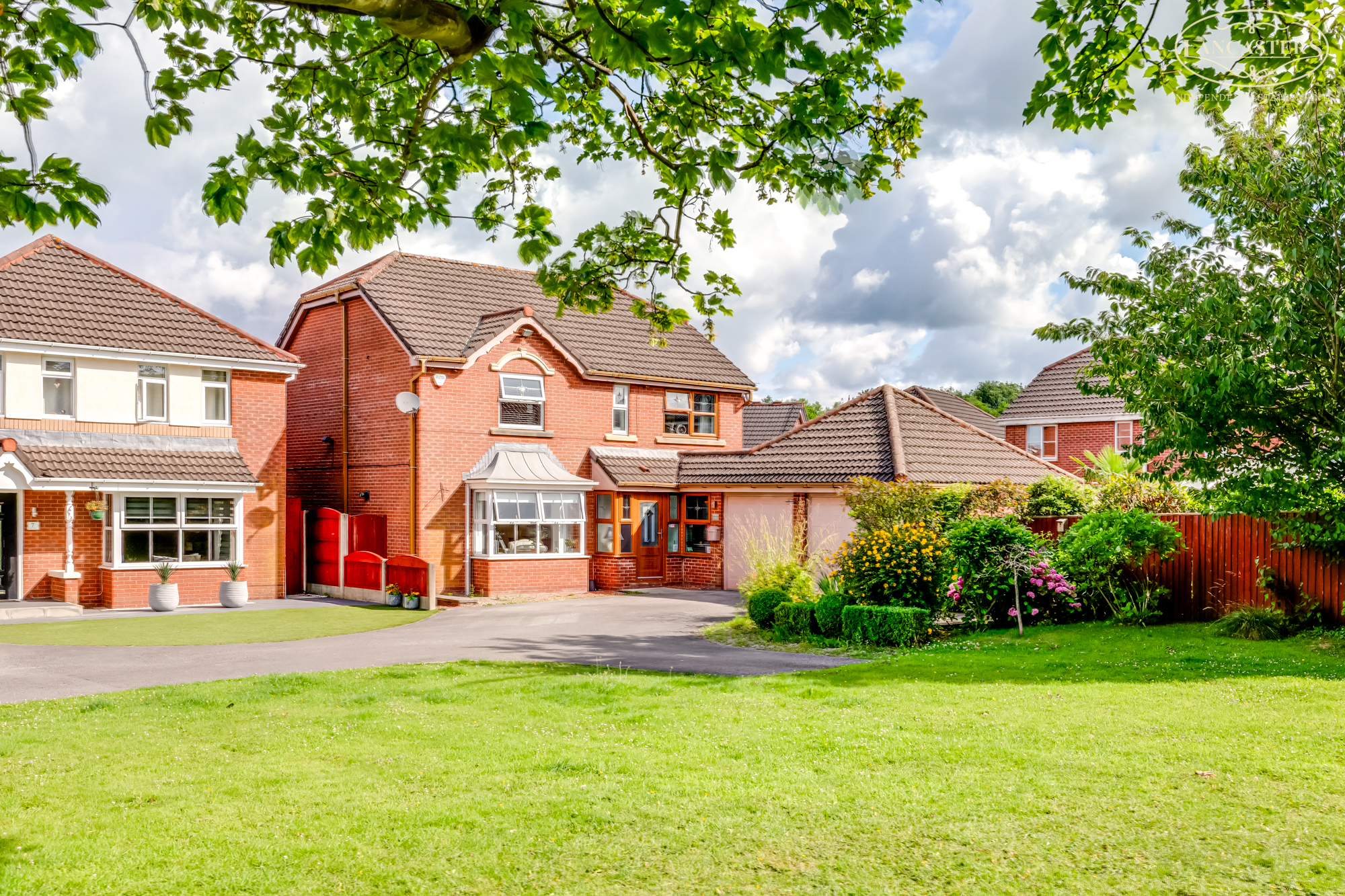 Property enquiry form background image
