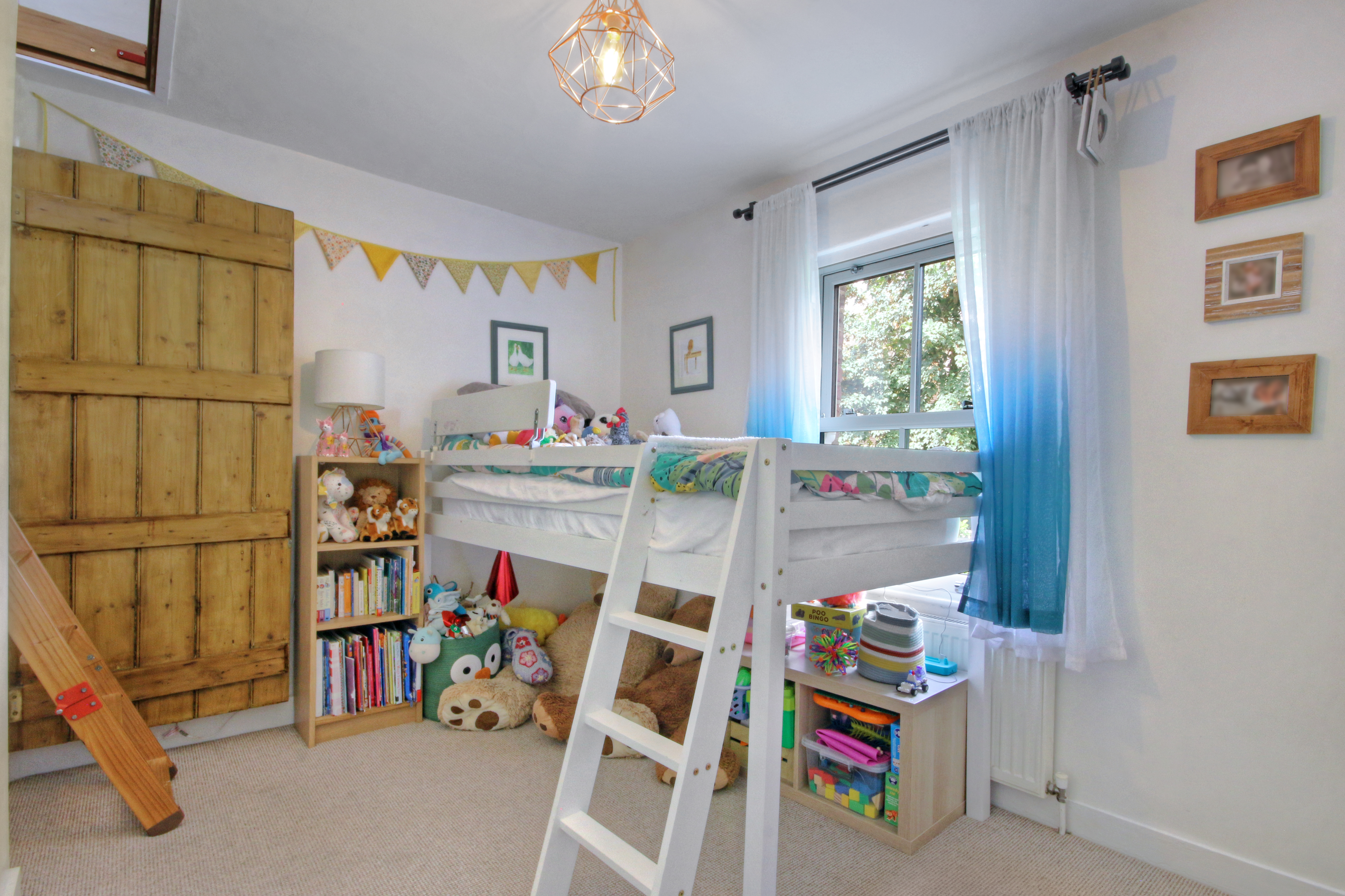 Ivy Dene Lane, Ashurst Wood, West Sussex