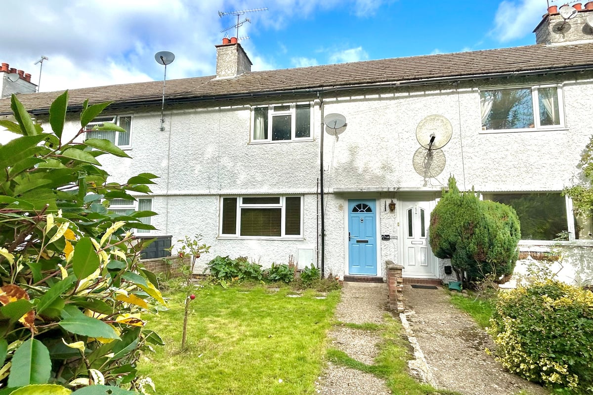 Marrowbrook Lane, Farnborough, GU14 0AD