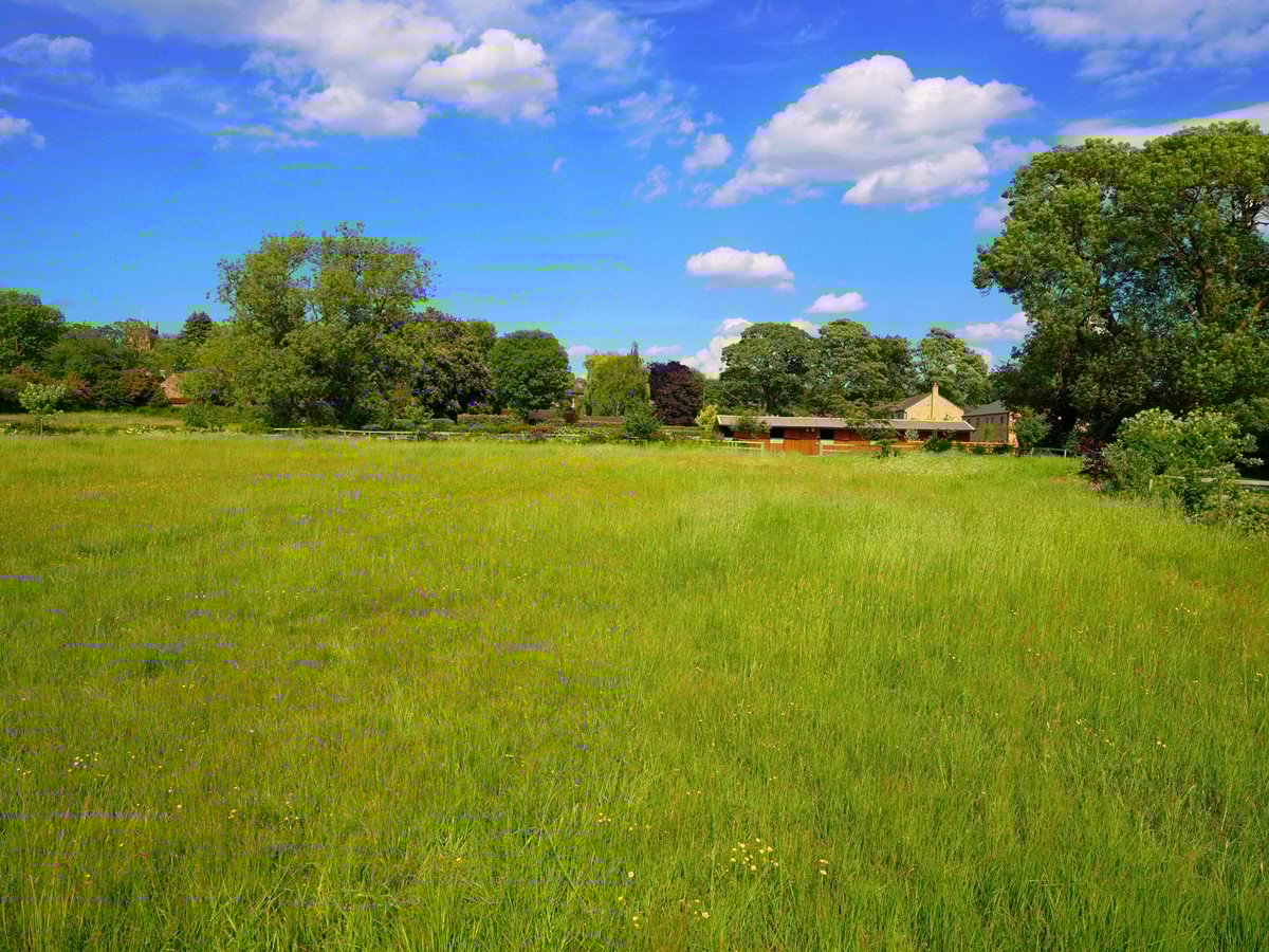 Priory Cottage, Pontefract Road, Pontefract, WF7 7EF