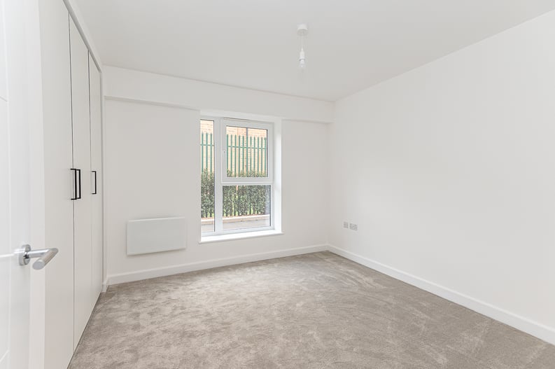 1 bedroom(s) apartment to sale in Beaufort Square, Beaufort Park, London-image 2