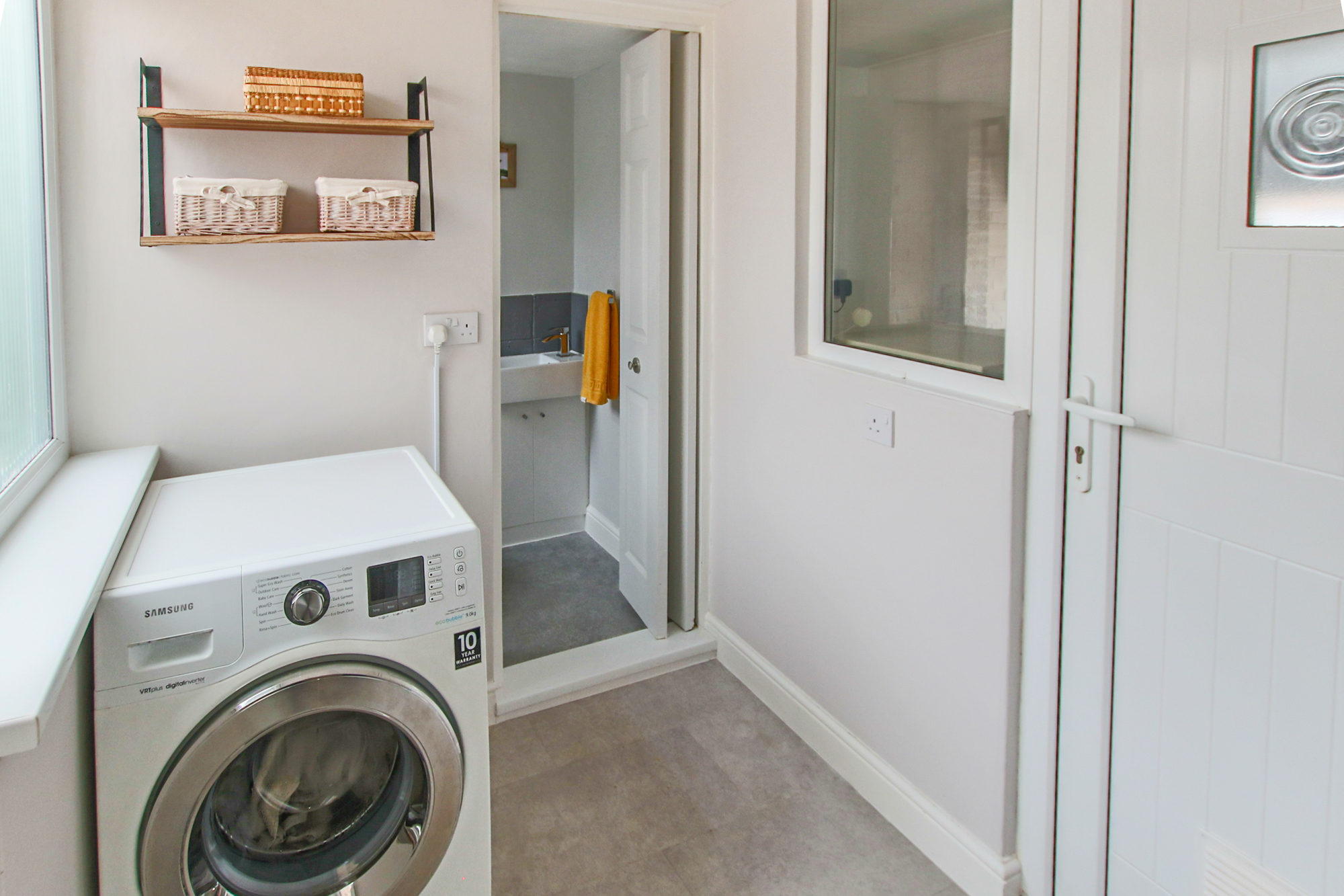 Fulmar Drive, East Grinstead, West Sussex