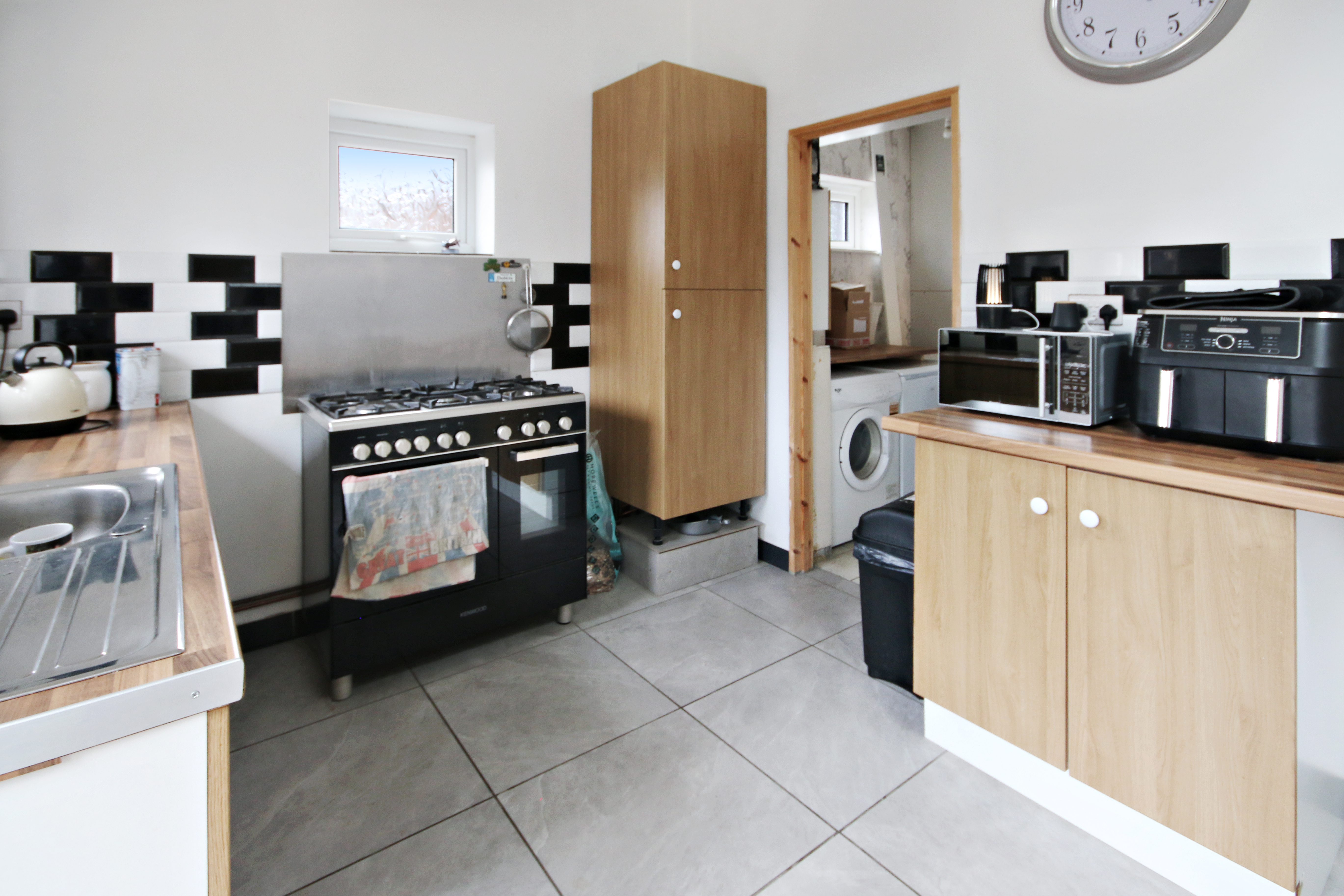 London Road, East Grinstead, West Sussex