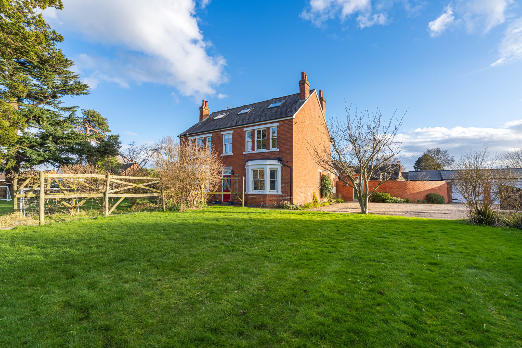 Down Hatherley Lane, Down Hatherley, Gloucester