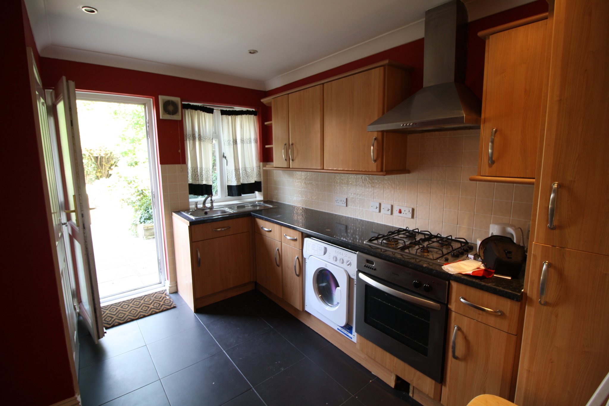 Tarling Road, London, E16 1HN
