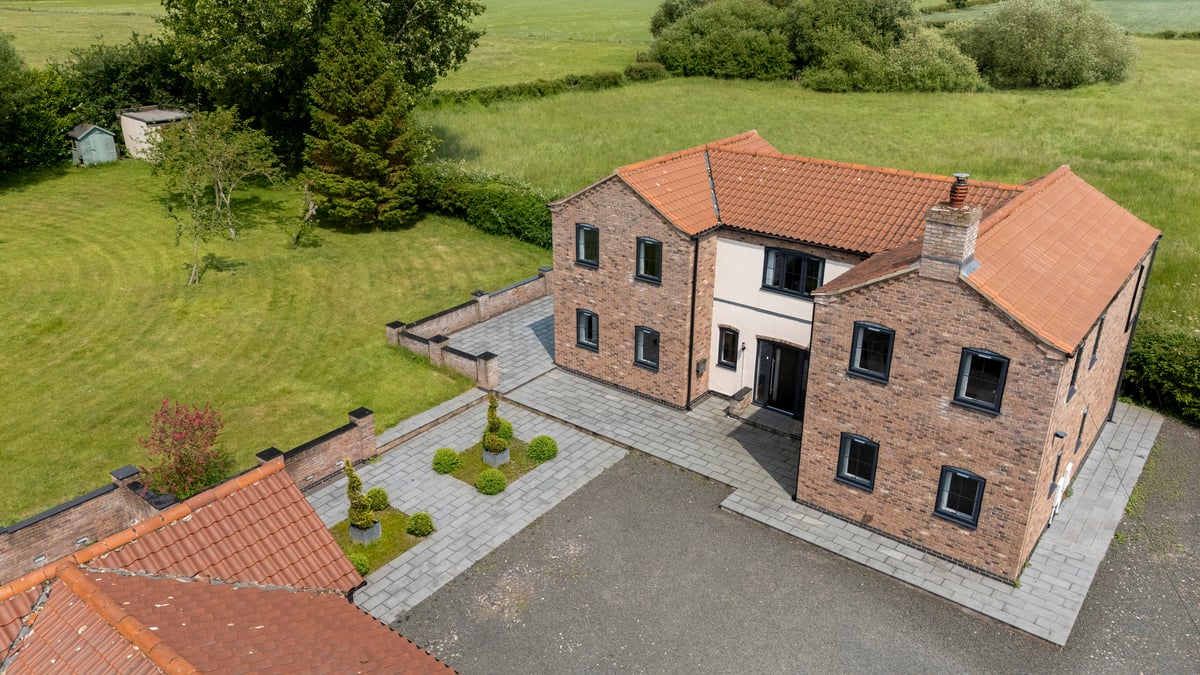 High Street, Gainsborough, DN21 5LZ