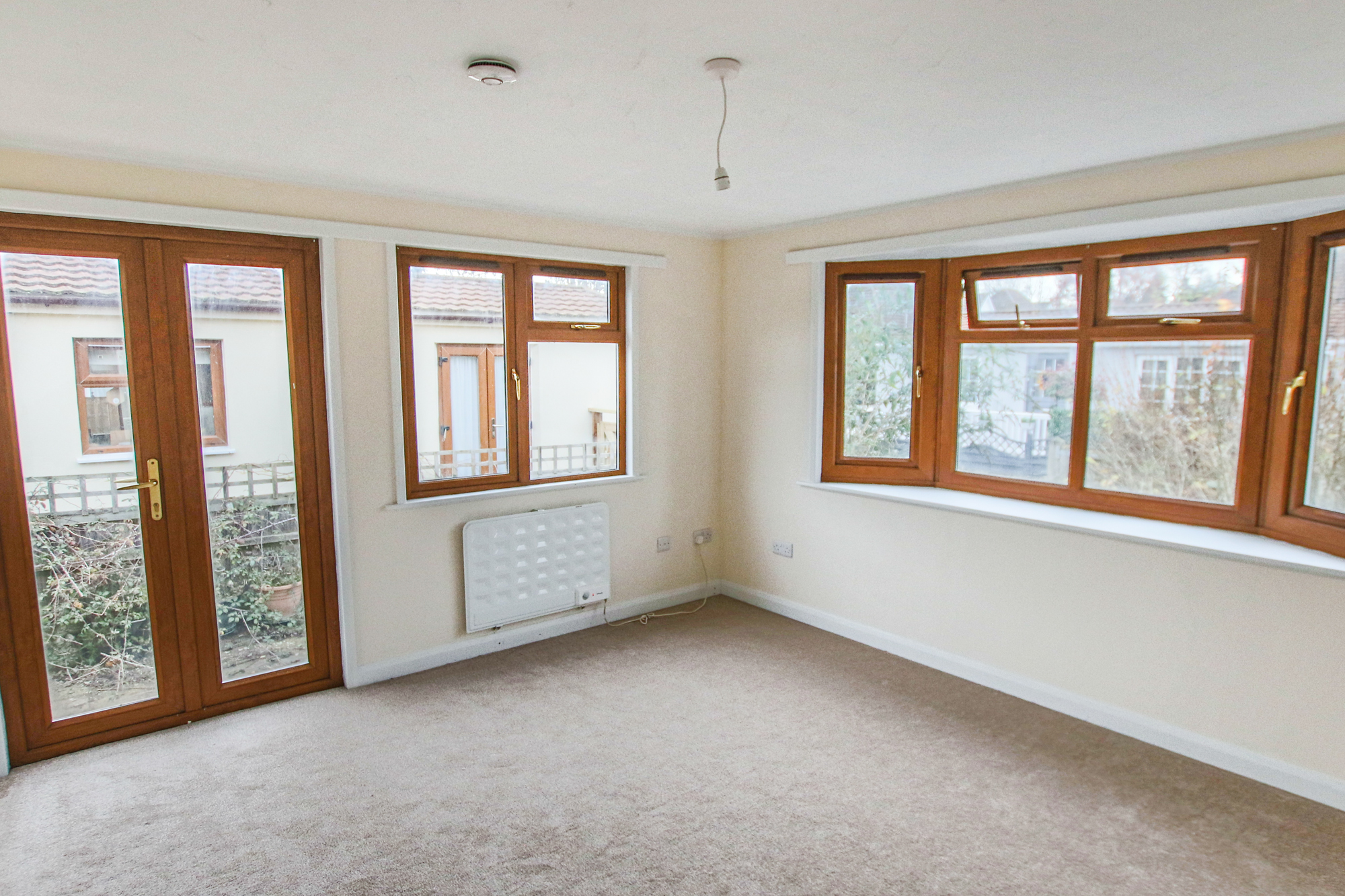 Meadowside Park, Lingfield, Surrey