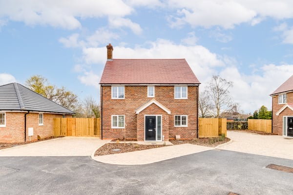 Lychfield Close, Biggleswade, Bedfordshire Image
