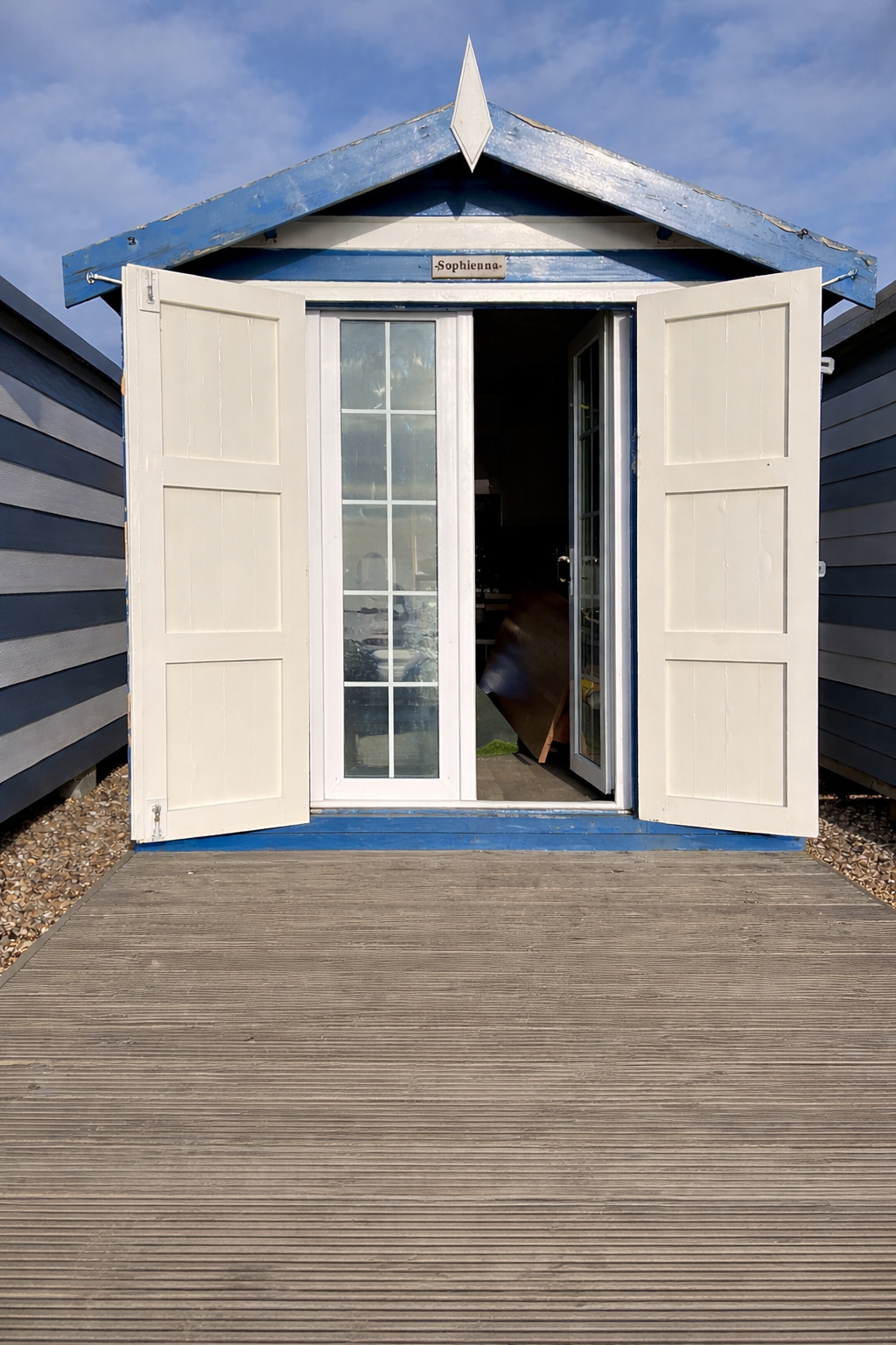 Beach Hut 217 West Mersea