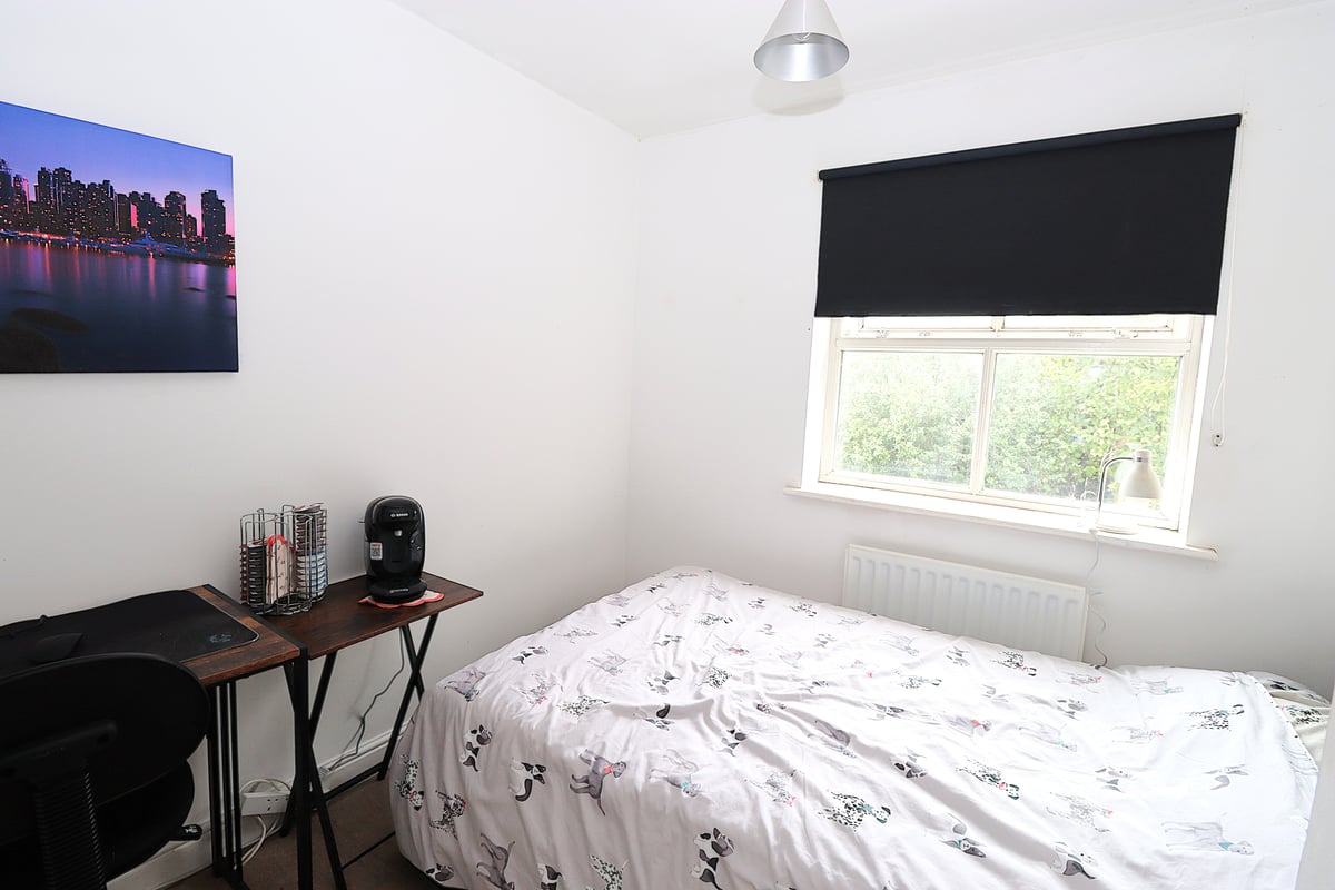  Richmond Close, FARNBOROUGH, GU14 0RH