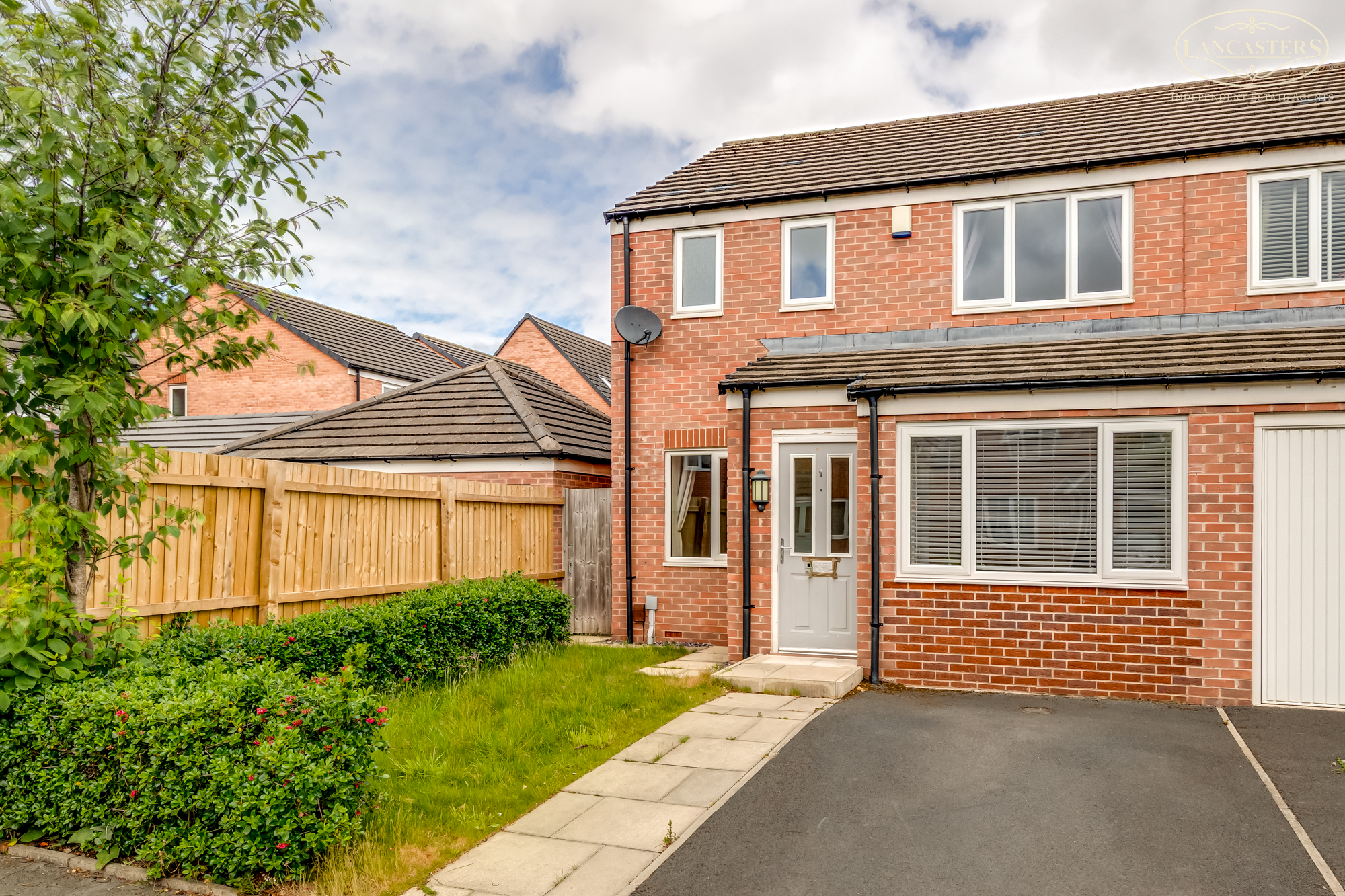 Property enquiry form background image