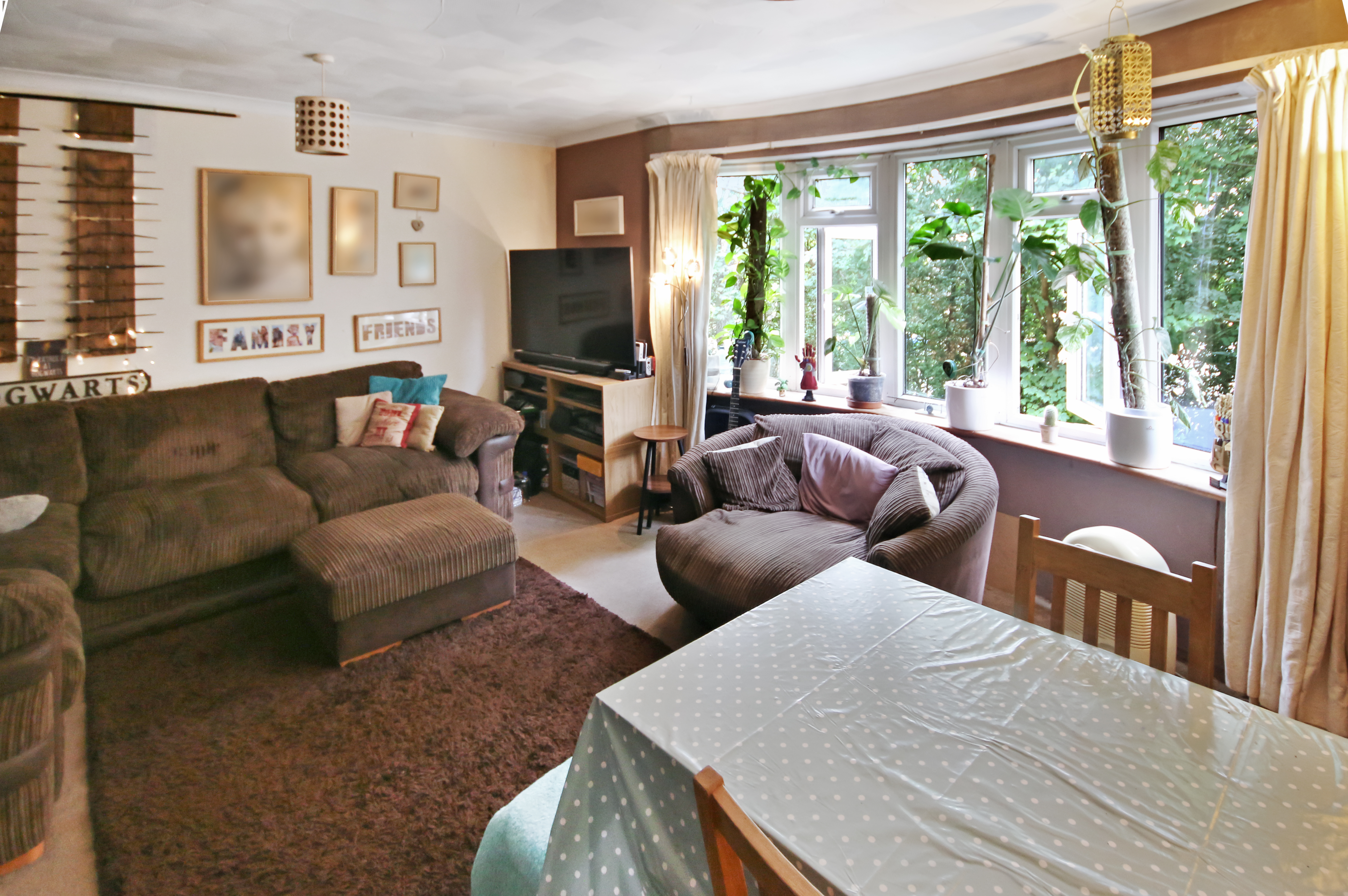 London Road, East Grinstead, West Sussex