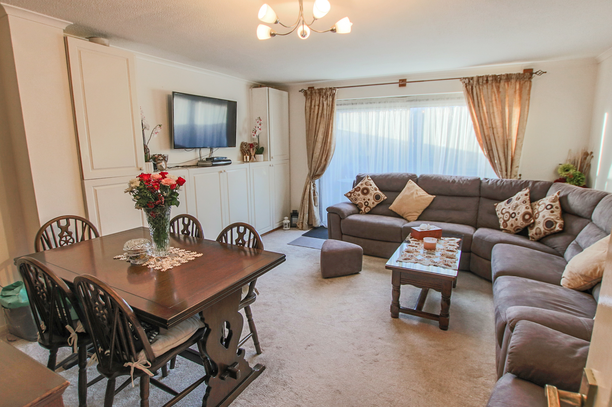 Estcots Drive, East Grinstead, West Sussex