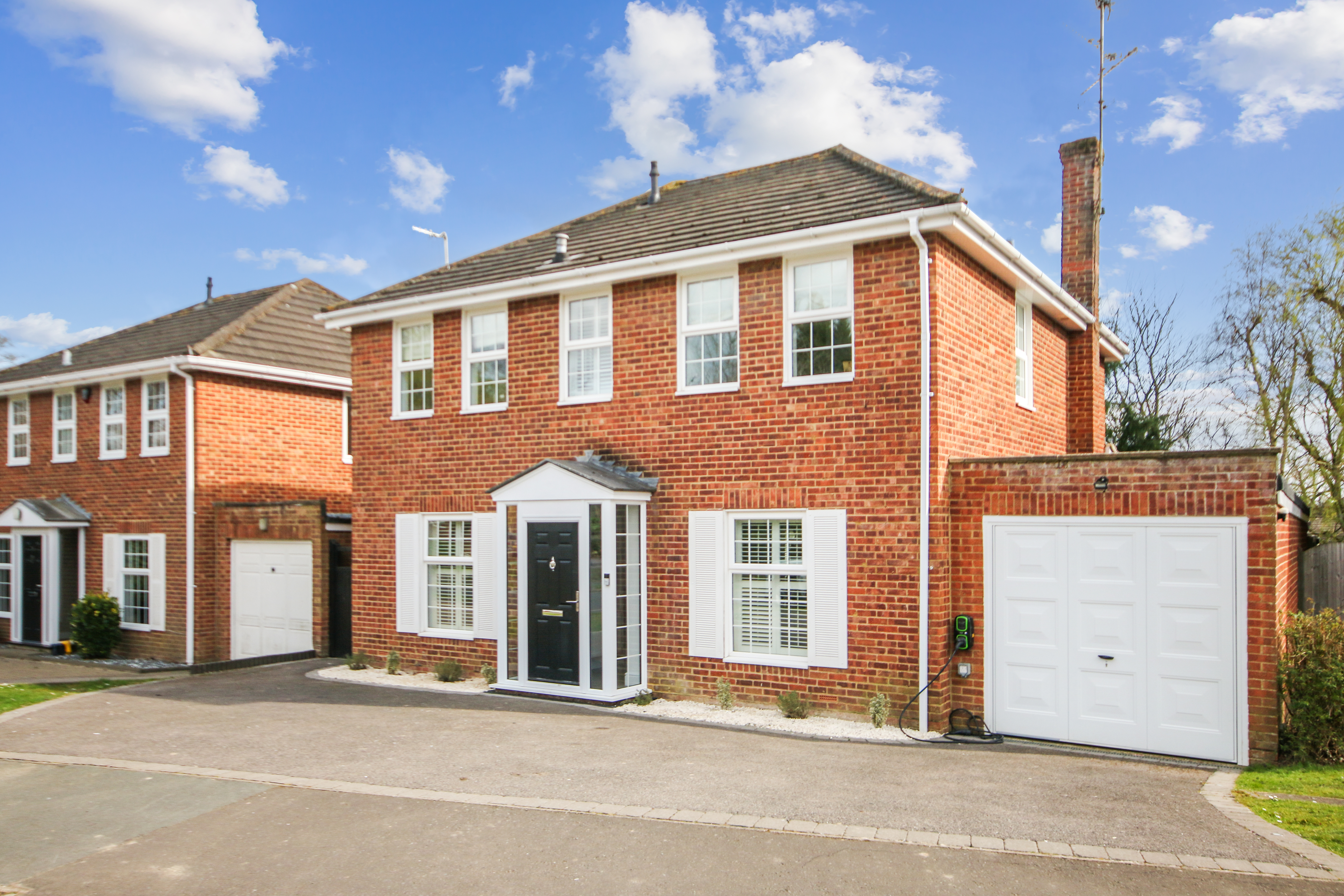 24 Tiltwood Drive, Crawley Down