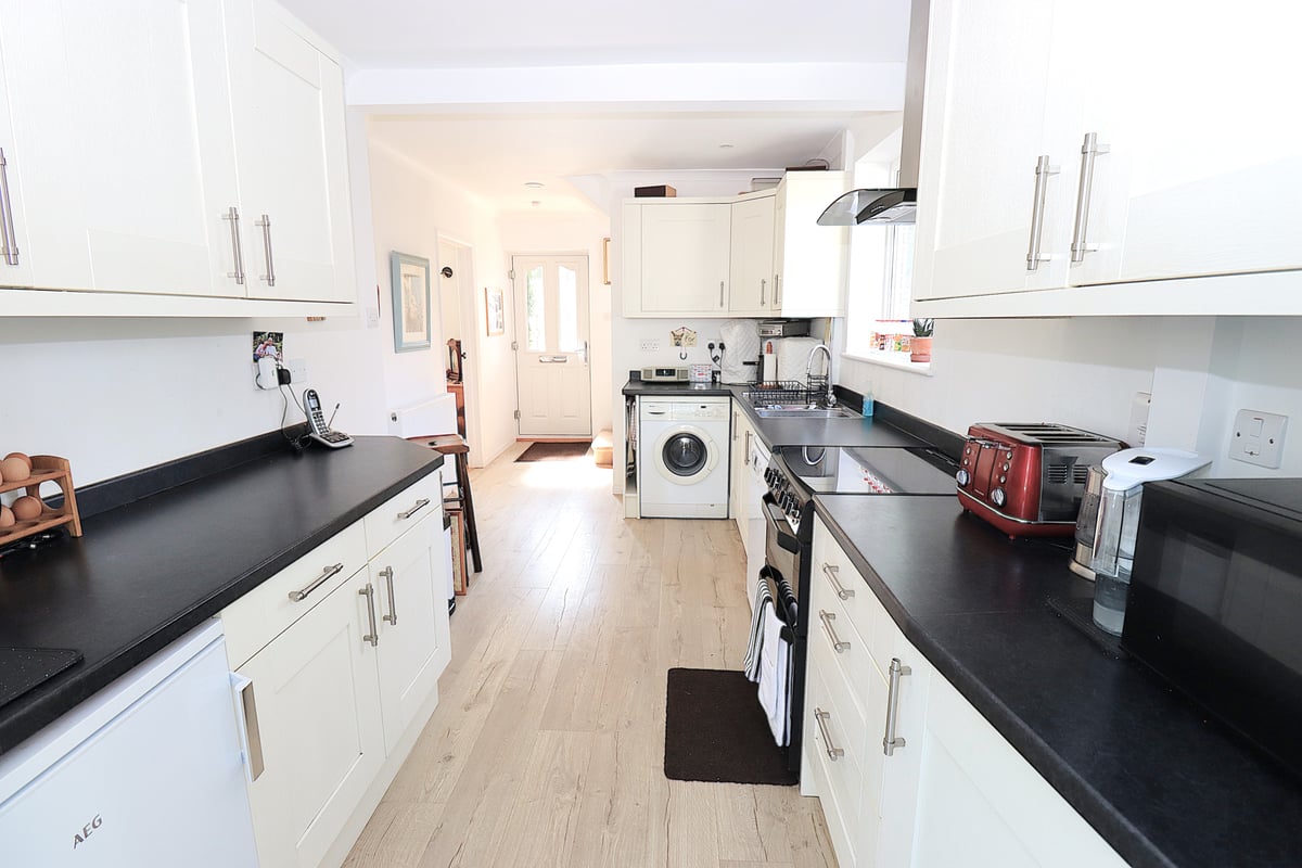 Southwood Road, Farnborough, GU14 0JQ