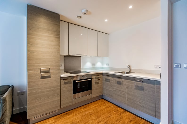1 bedroom(s) apartment to sale in Bromyard Avenue, Napier West, London-image 2
