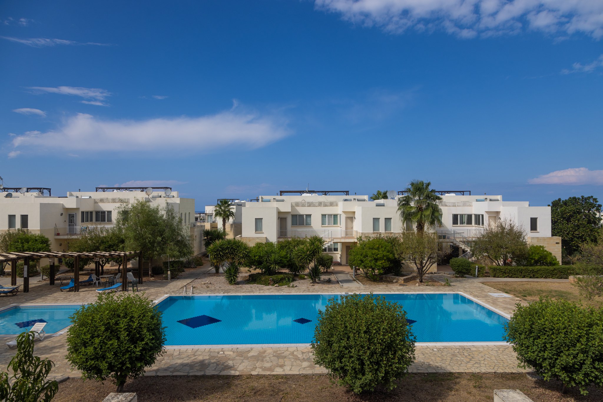 A stunning 2-bedroom property with a breathtaking pool view!, Esentepe