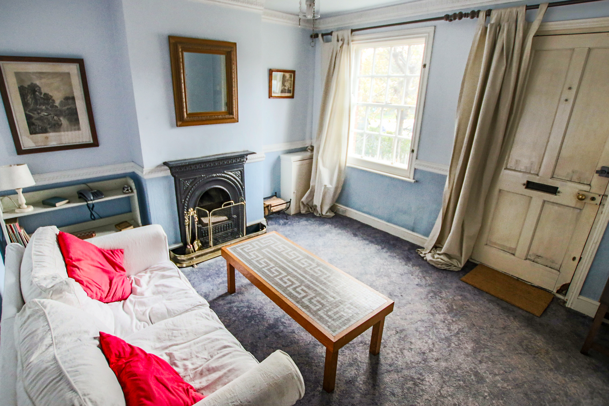 Brookhill Road, Copthorne, West Sussex