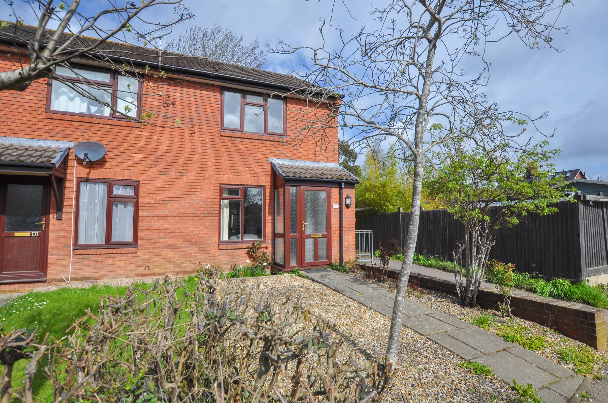 Cuthbury Gardens, Wimborne Fisks