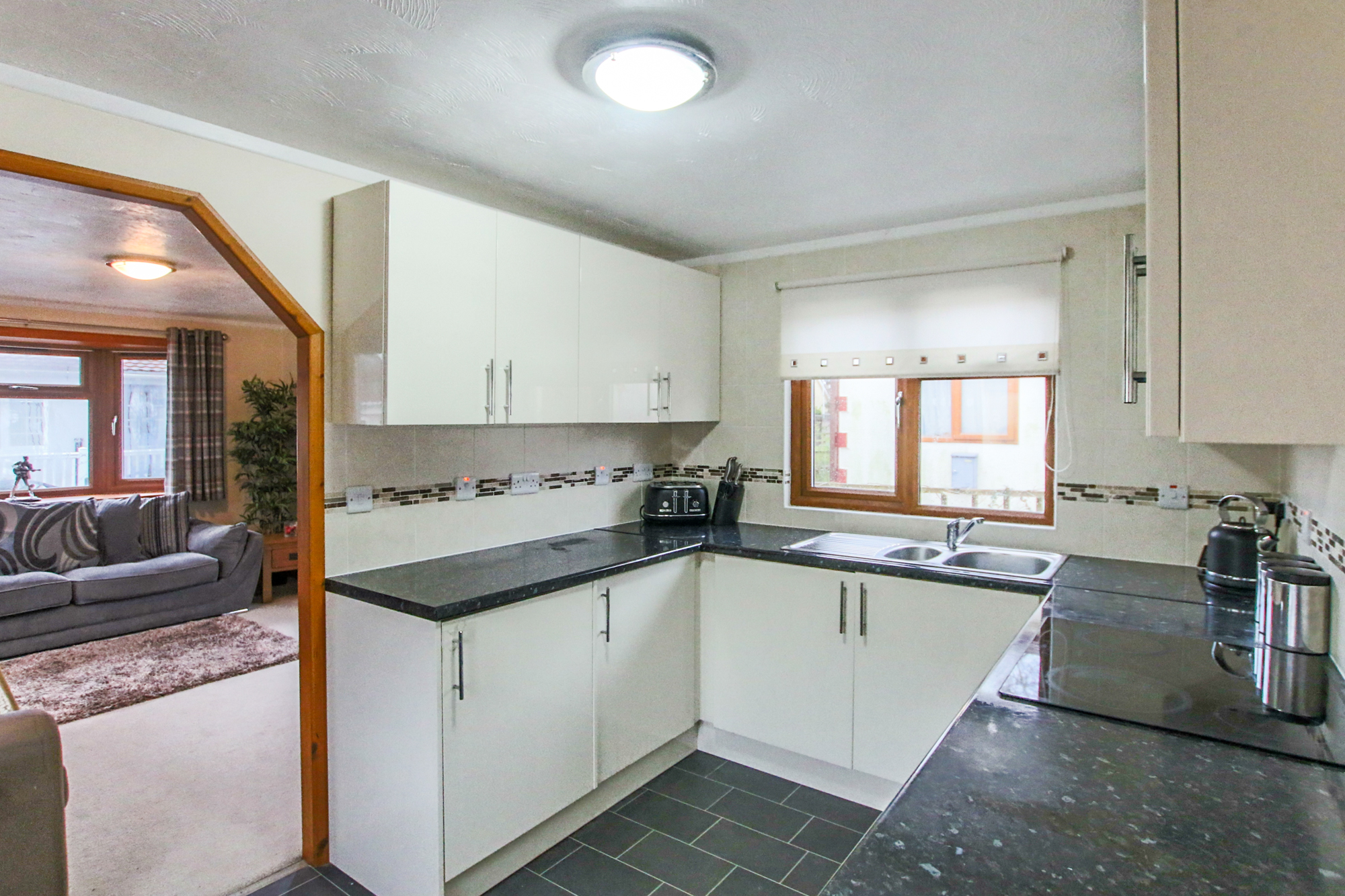 Meadowside Park, Lingfield, Surrey